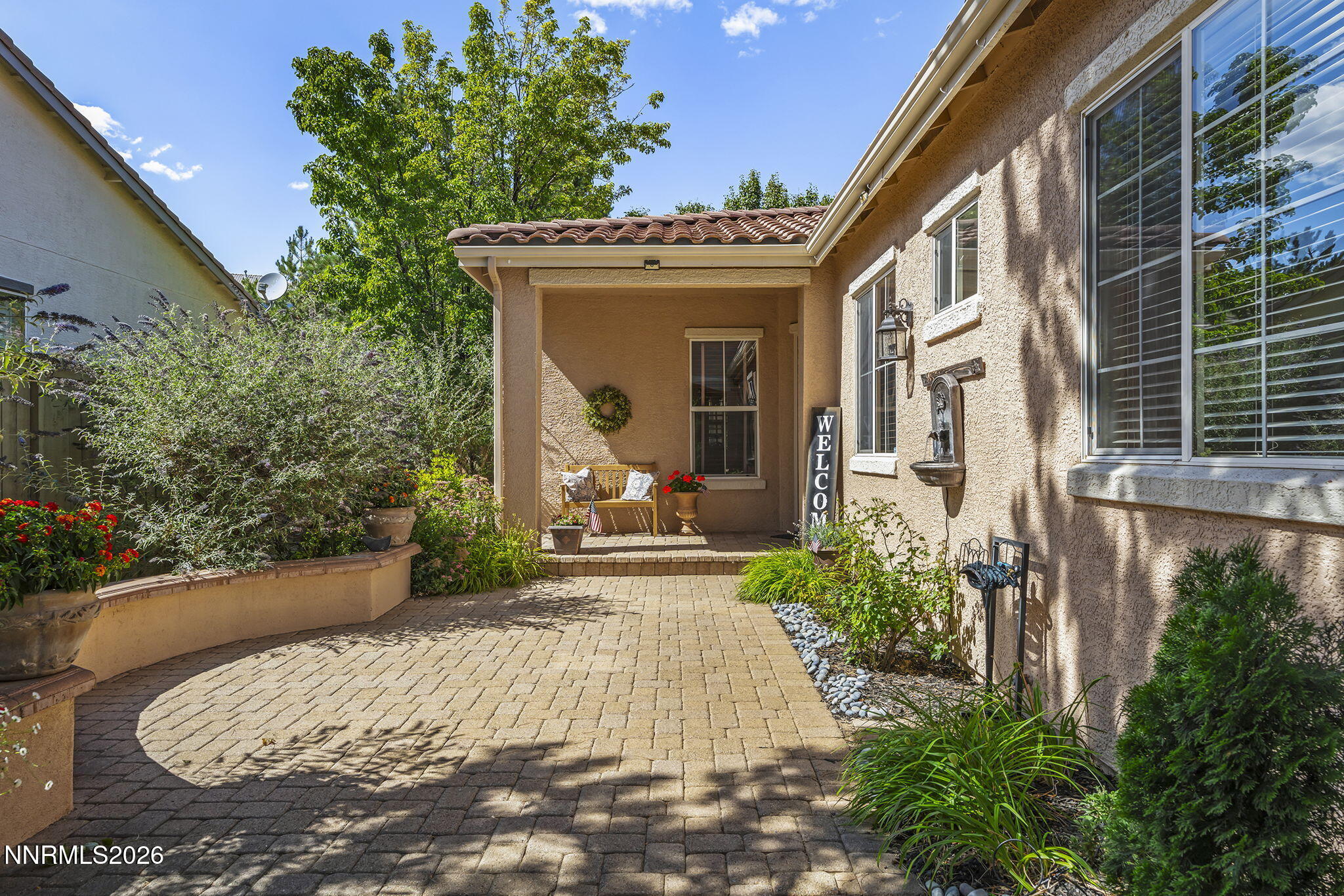 7661 Autumn Ridge Circle Property Photo 3