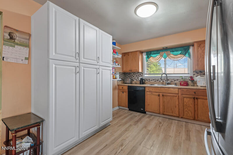2230 Tybo Avenue Property Photo 6