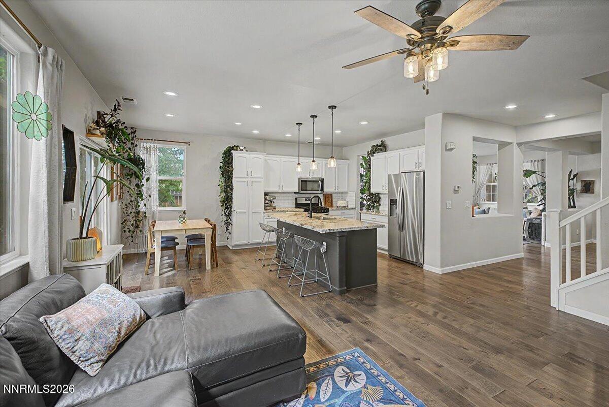 866 N University Park Loop Property Photo 19