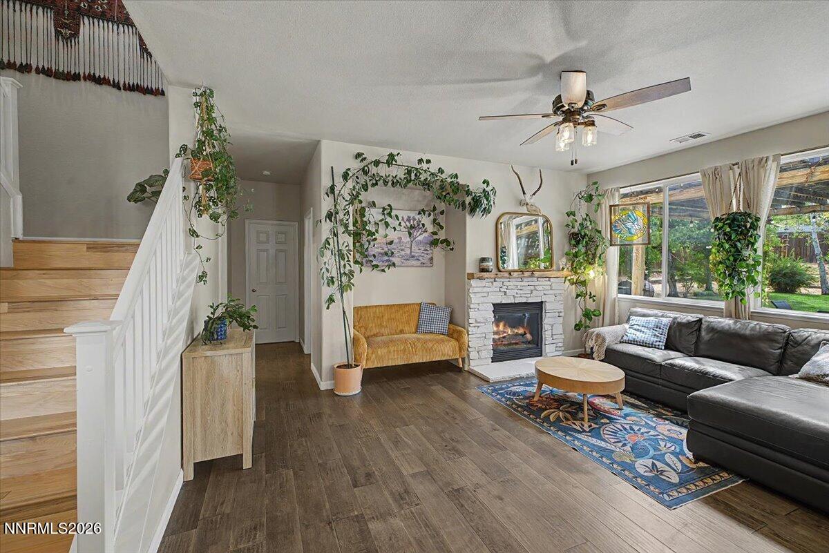866 N University Park Loop Property Photo 29