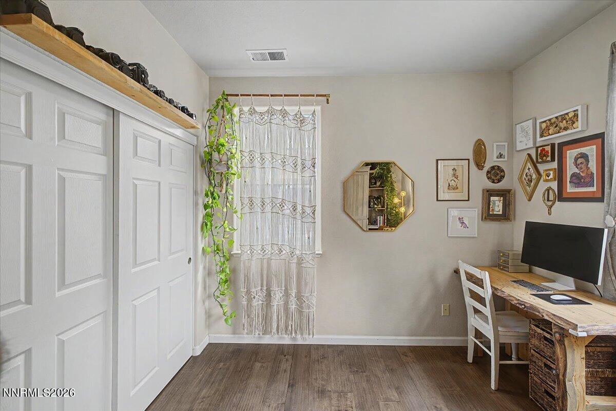 866 N University Park Loop Property Photo 43