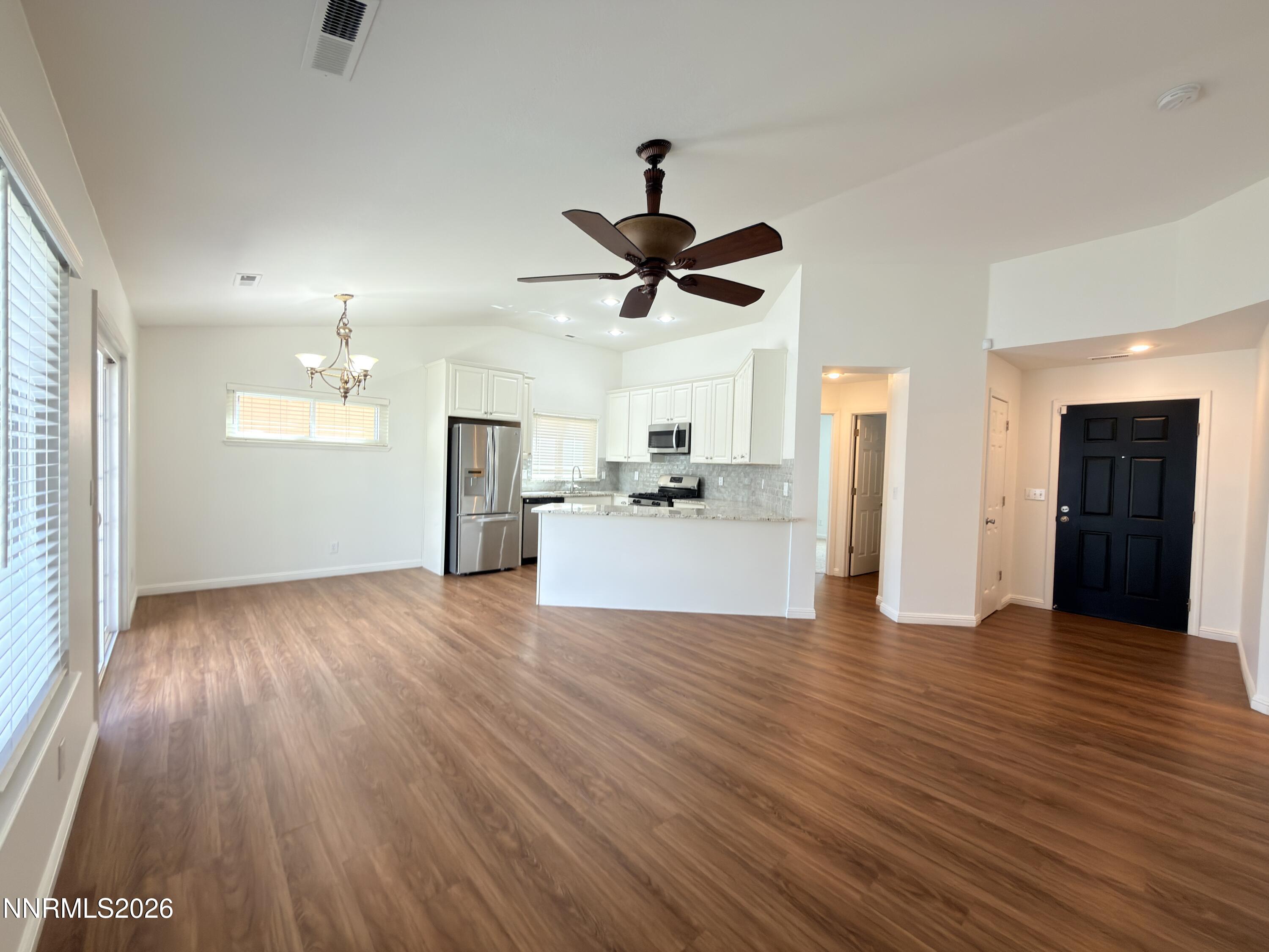 4535 China Rose Circle Property Photo 4