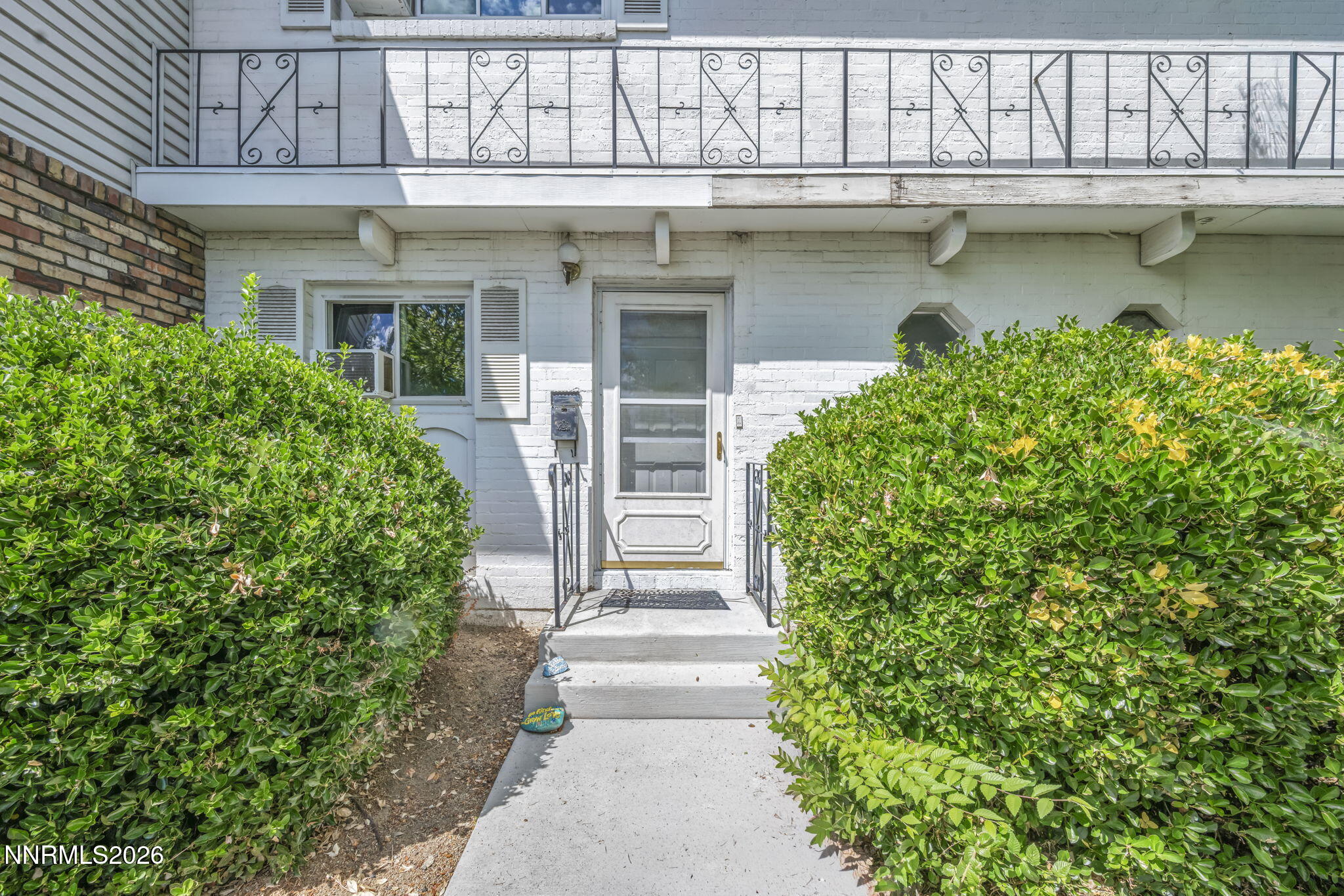 5 Smithridge Park Property Photo 2