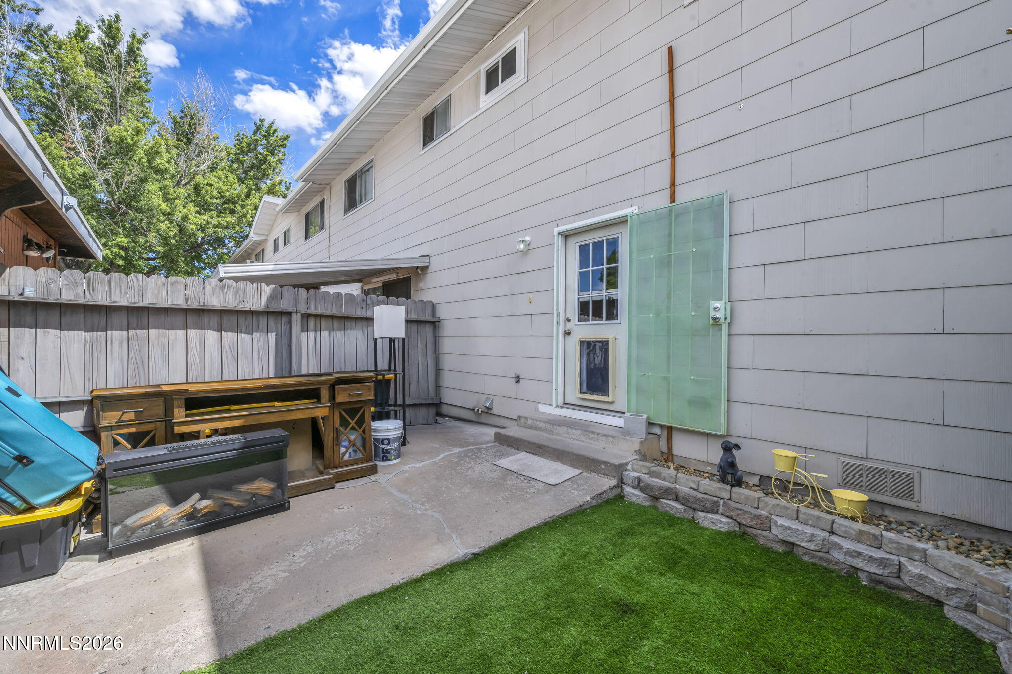 5 Smithridge Park Property Photo 24