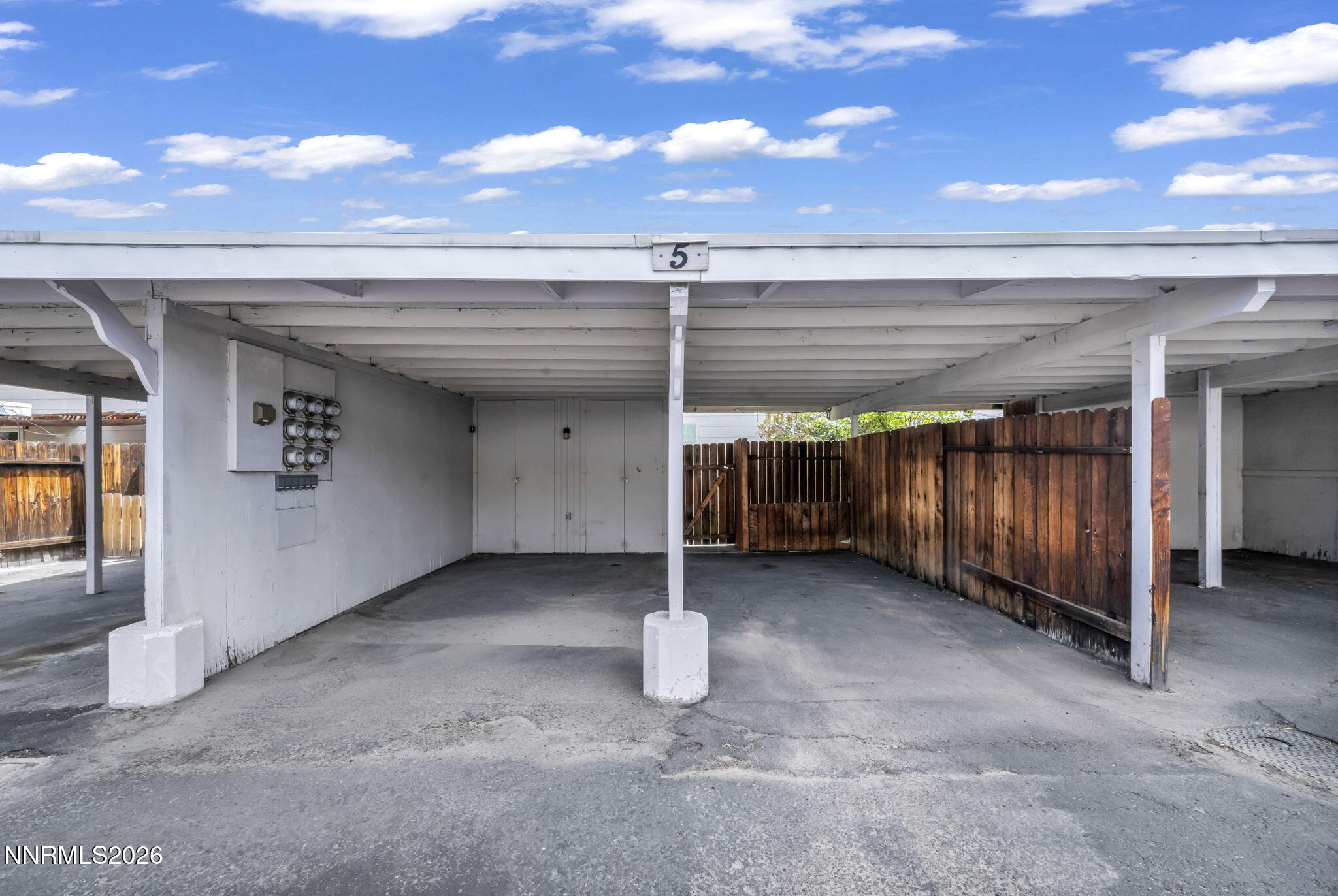 5 Smithridge Park Property Photo 28