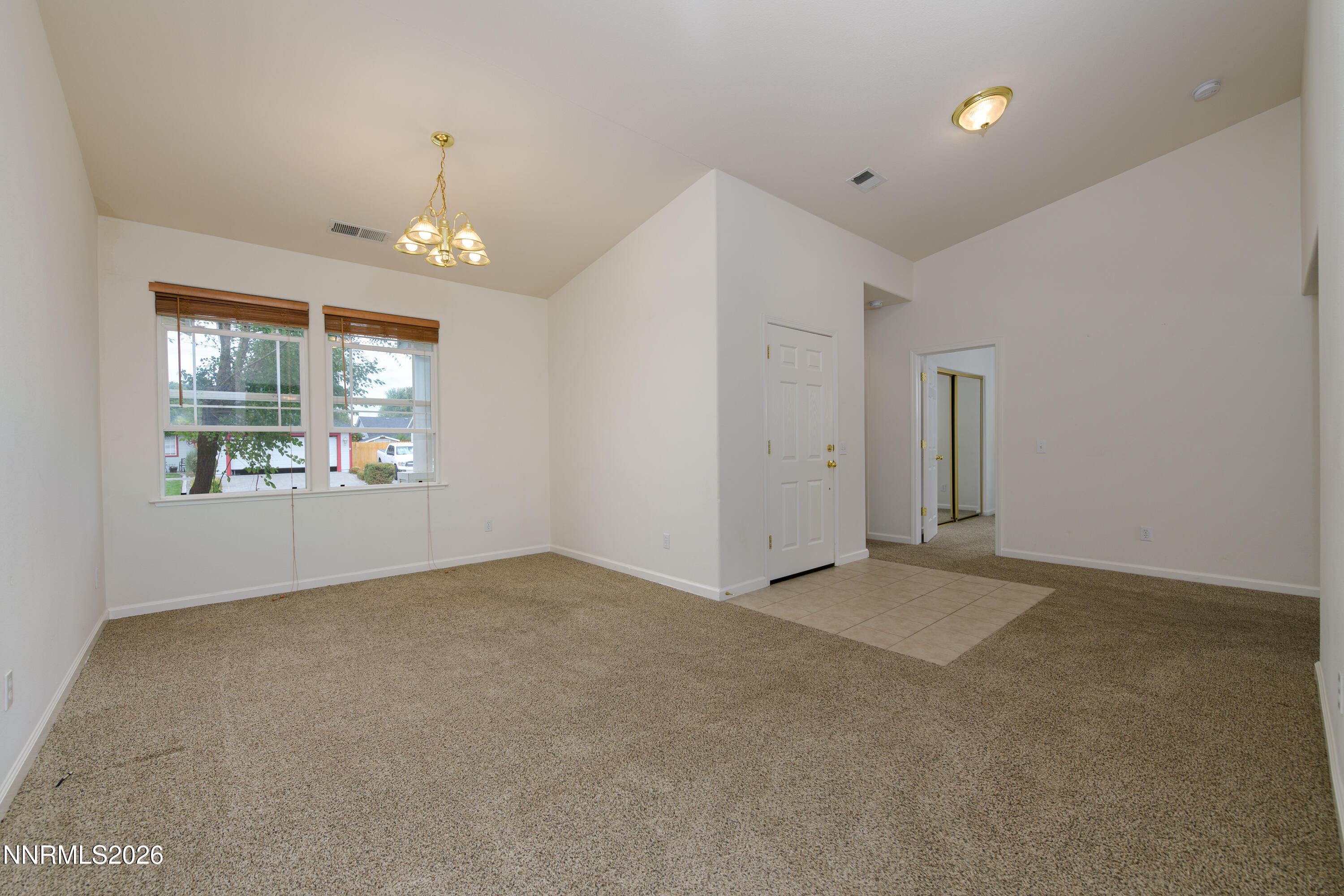 1381 Brooke Way Property Photo 4