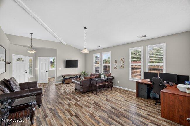 1245 Saxon Drive Property Photo 8