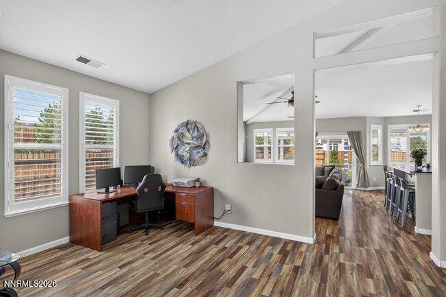 1245 Saxon Drive Property Photo 10