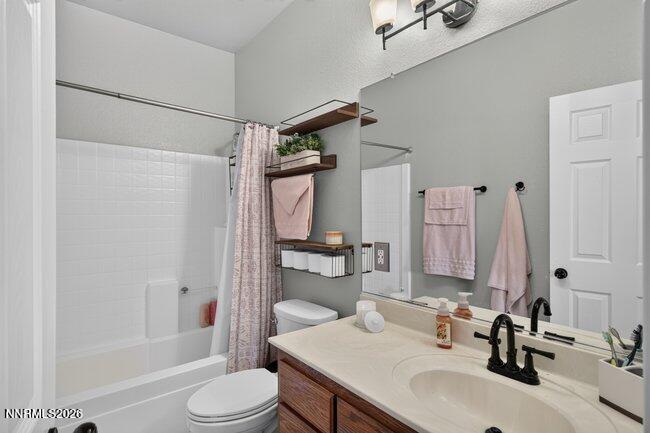 1245 Saxon Drive Property Photo 32