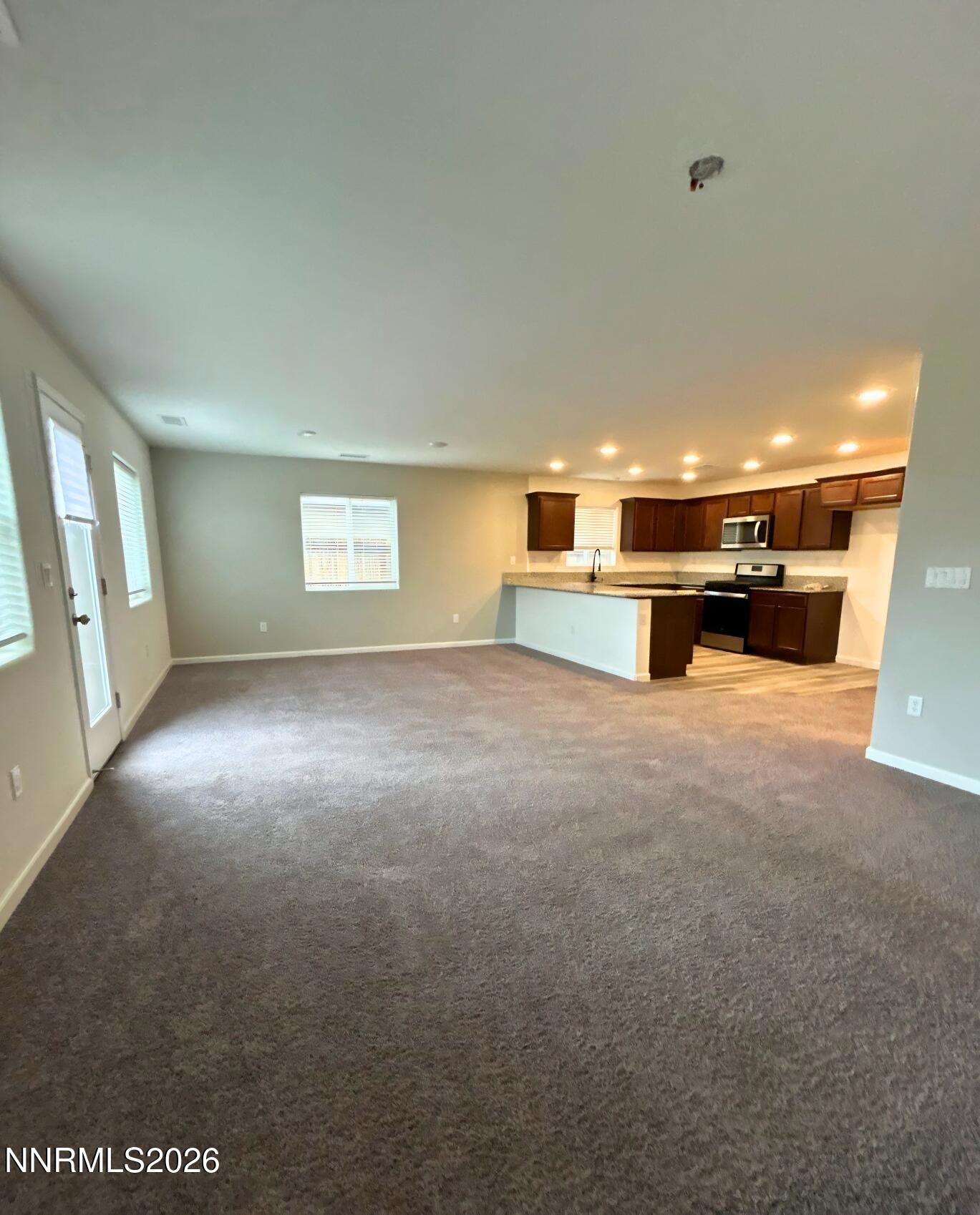 647 Osino Drive Property Photo 4