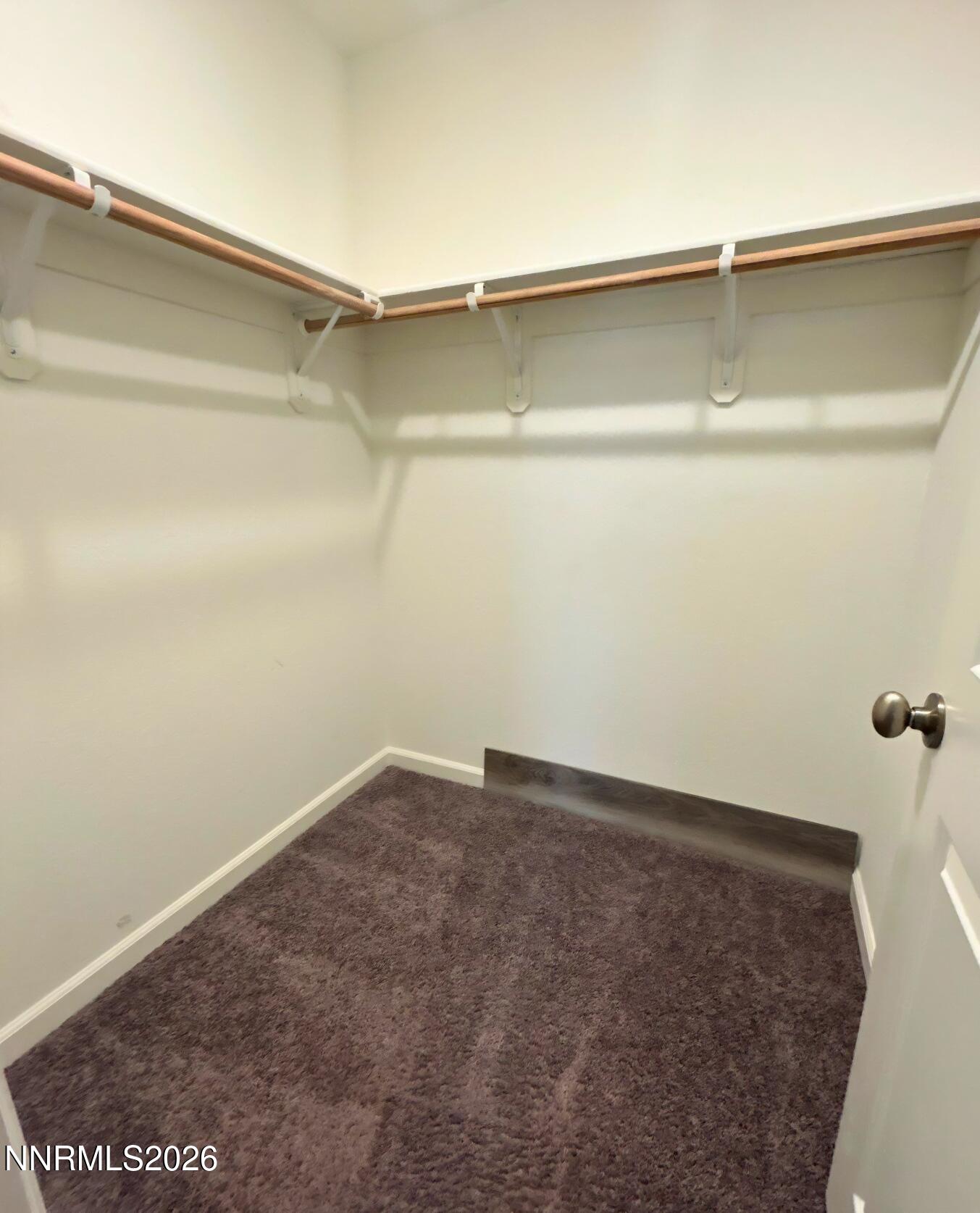 647 Osino Drive Property Photo 7