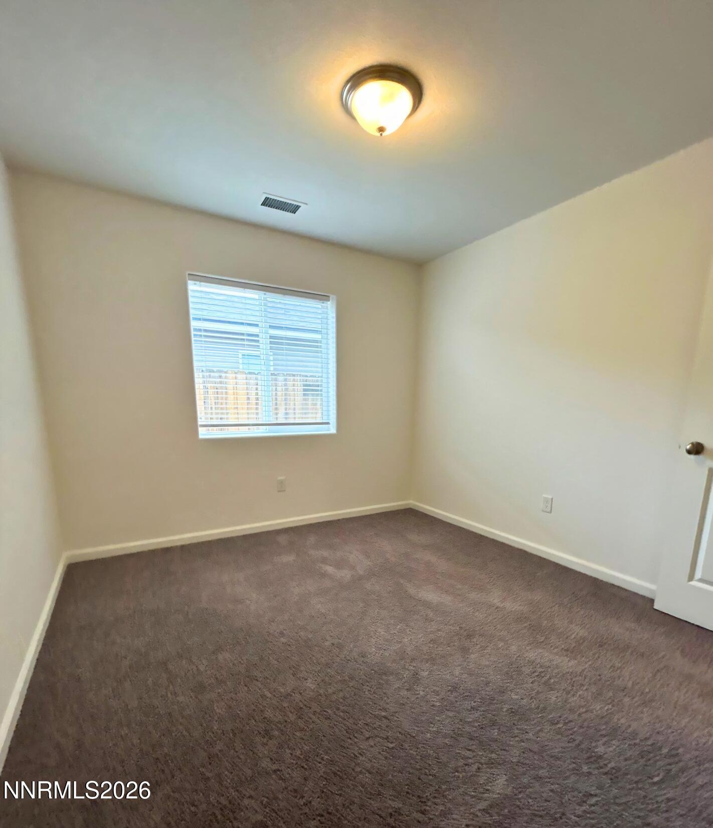 647 Osino Drive Property Photo 9