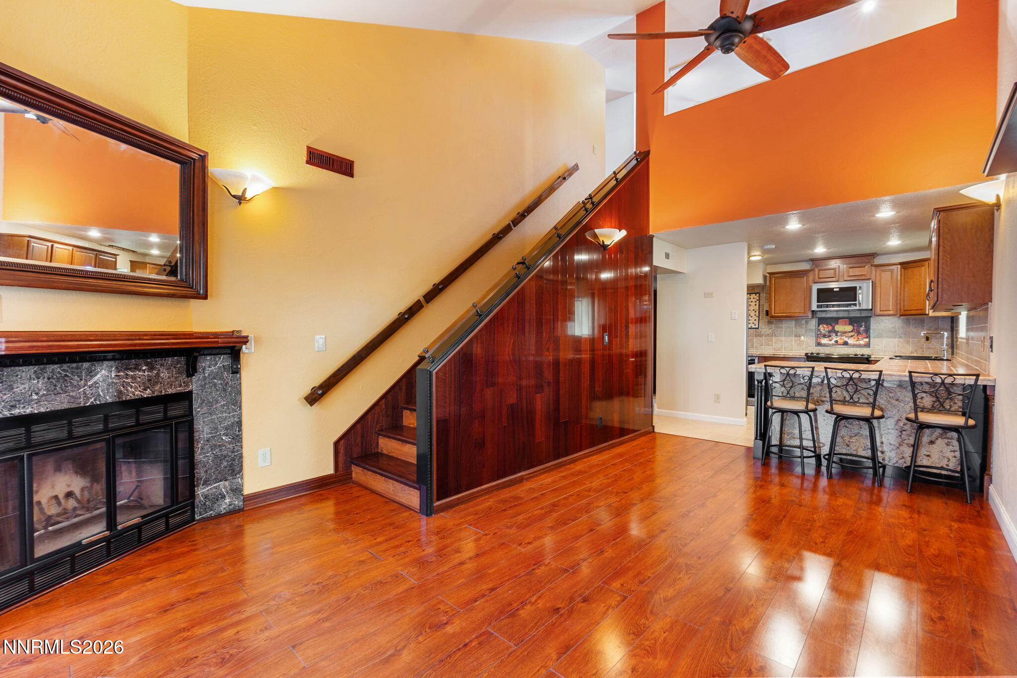 8690 Dixon Lane Property Photo 6