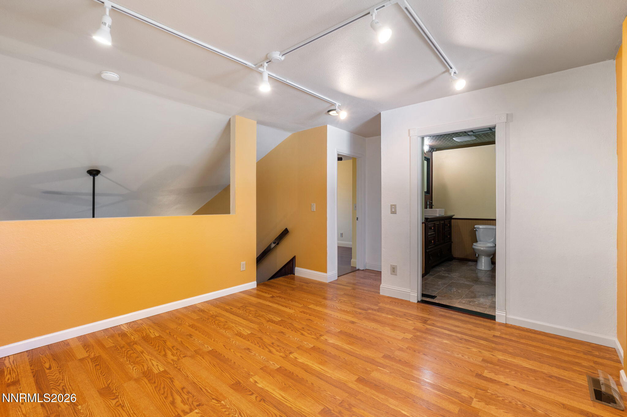 8690 Dixon Lane Property Photo 23