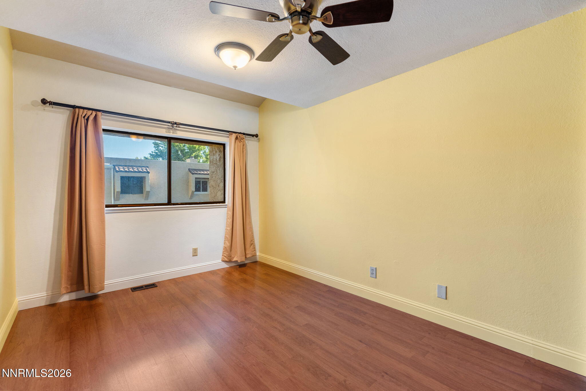 8690 Dixon Lane Property Photo 29