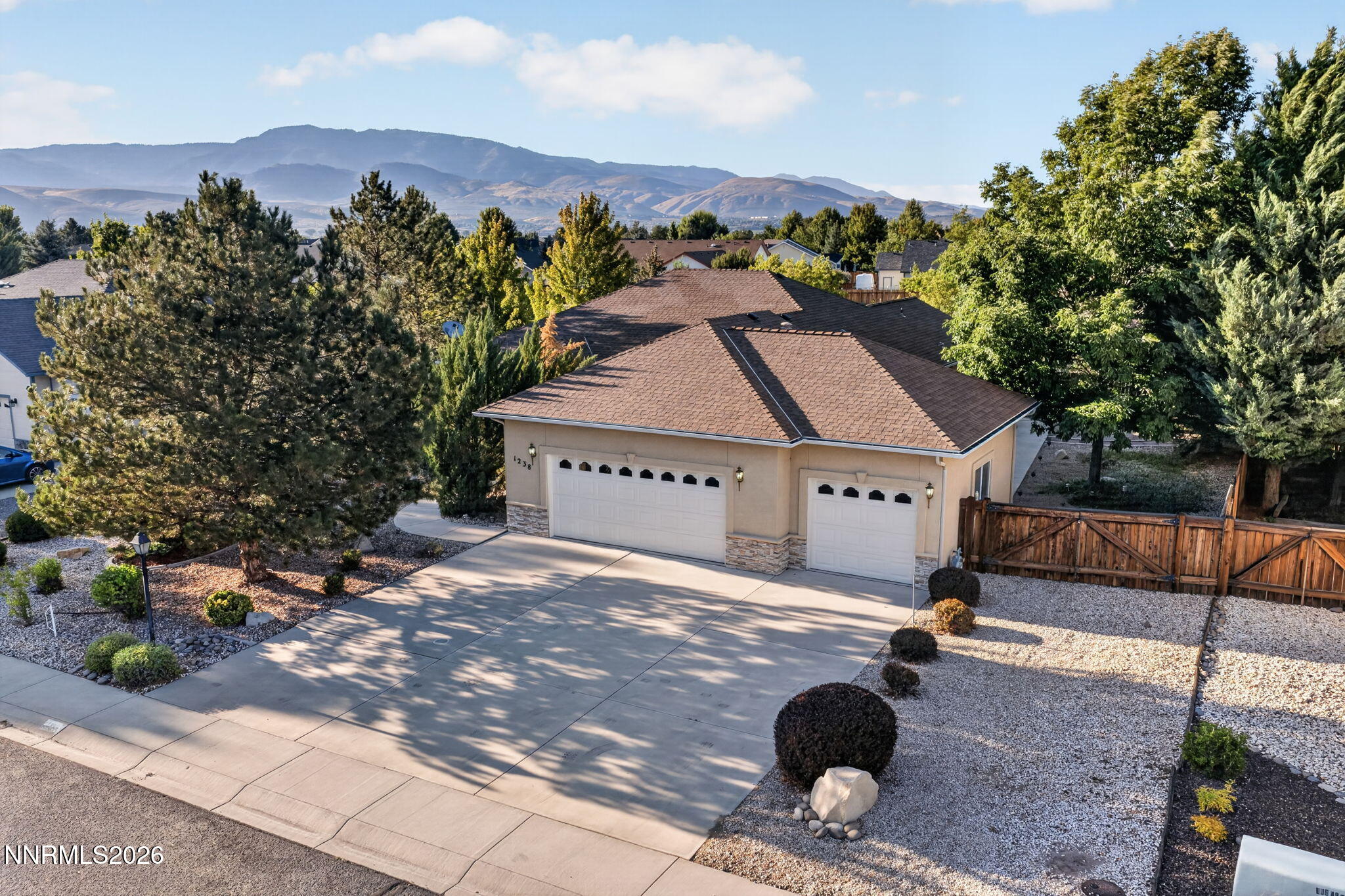1238 Jackie Lane Property Photo 3