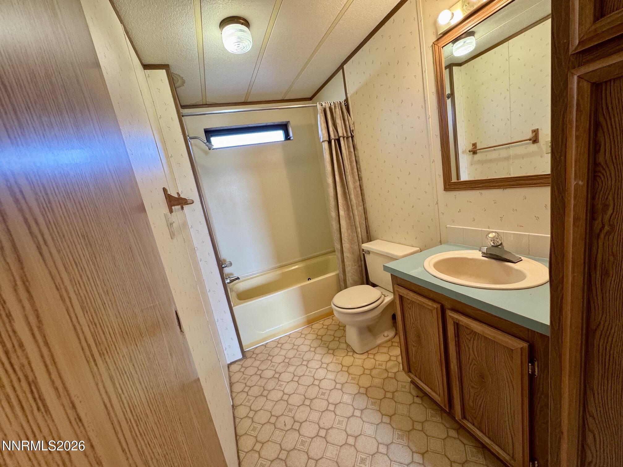 21255 Pyramid Lake Road Property Photo 13