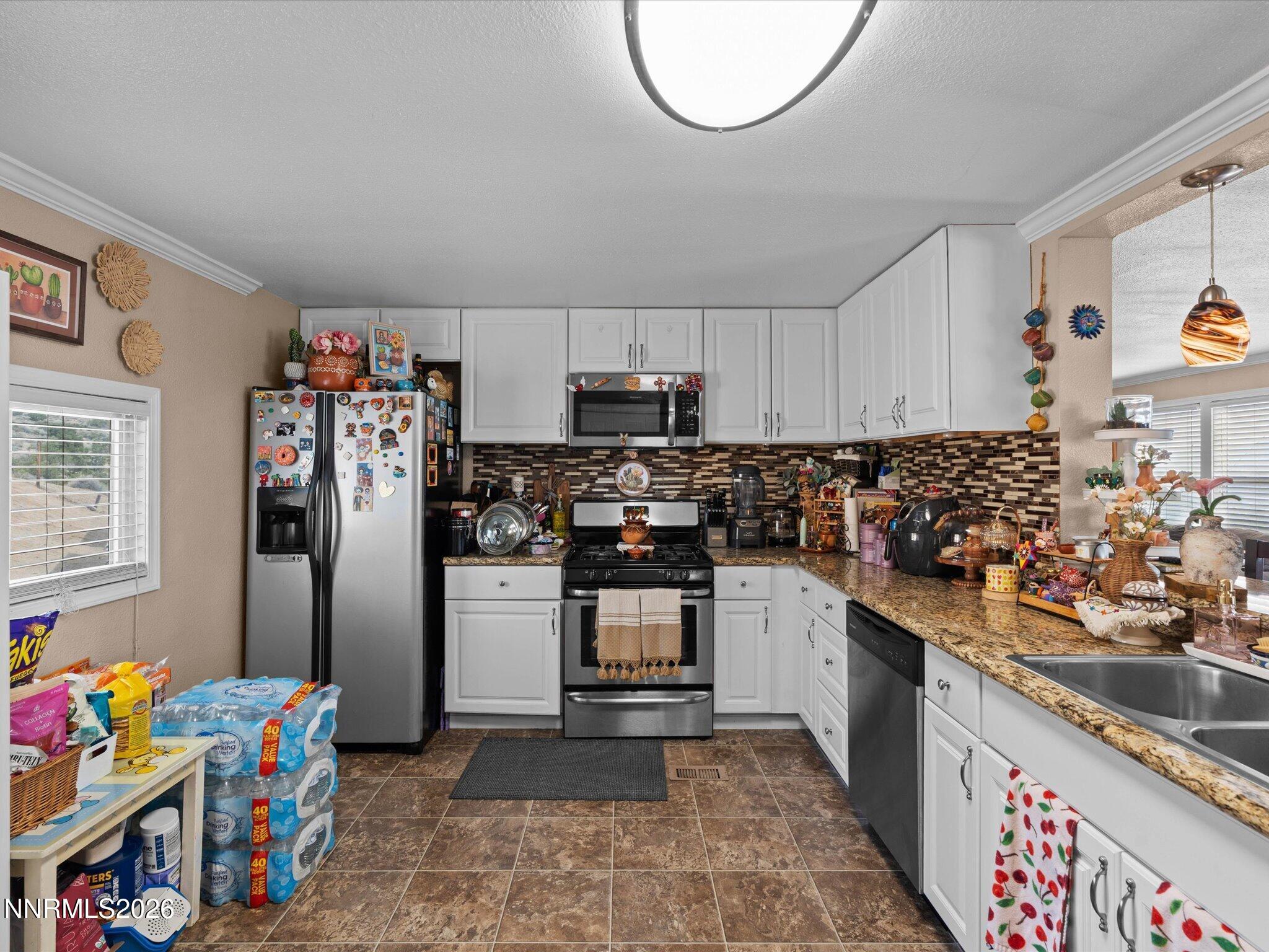 325 Gerdes Avenue Property Photo 14