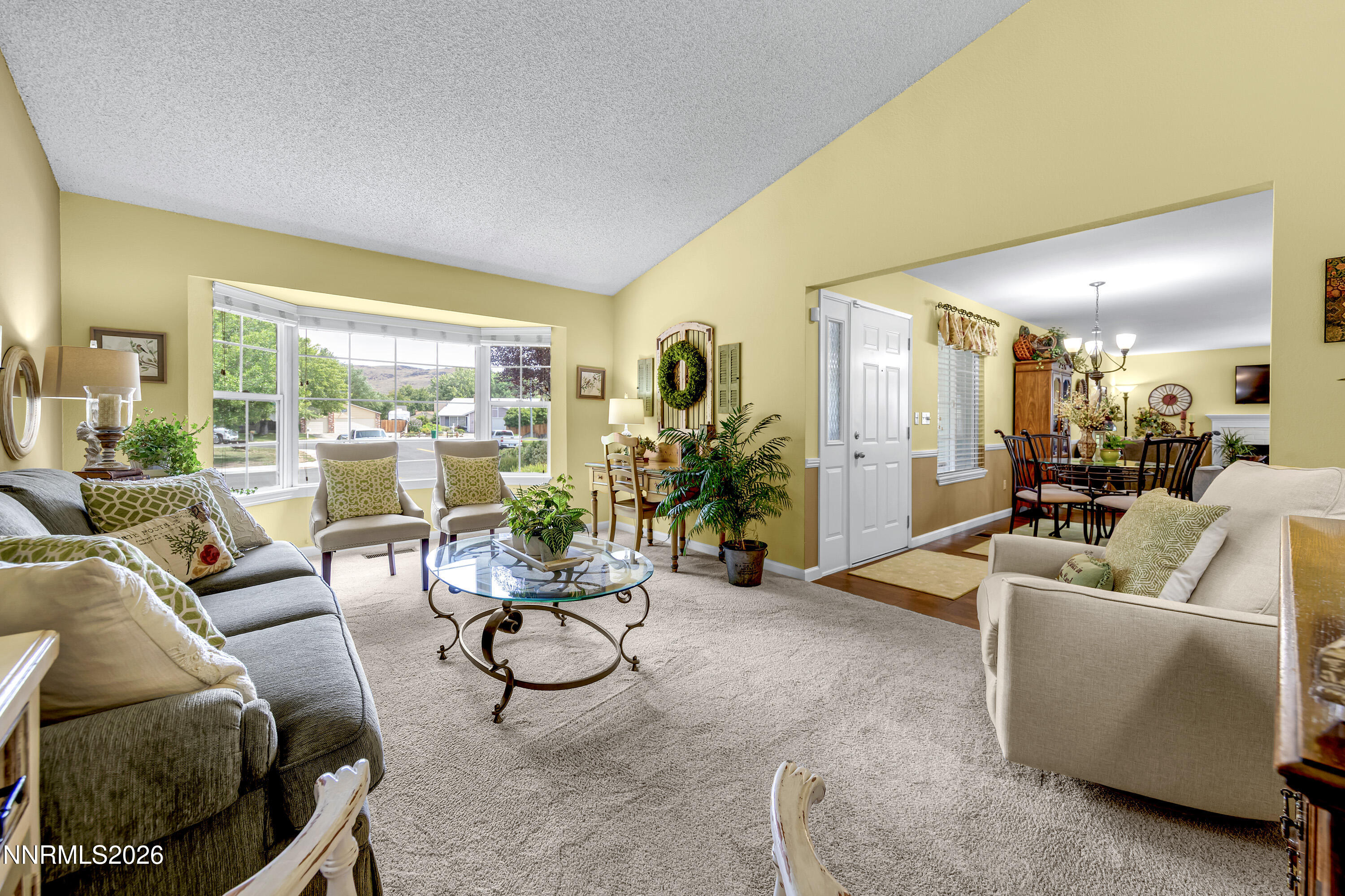 2267 Valencia Way Property Photo 3