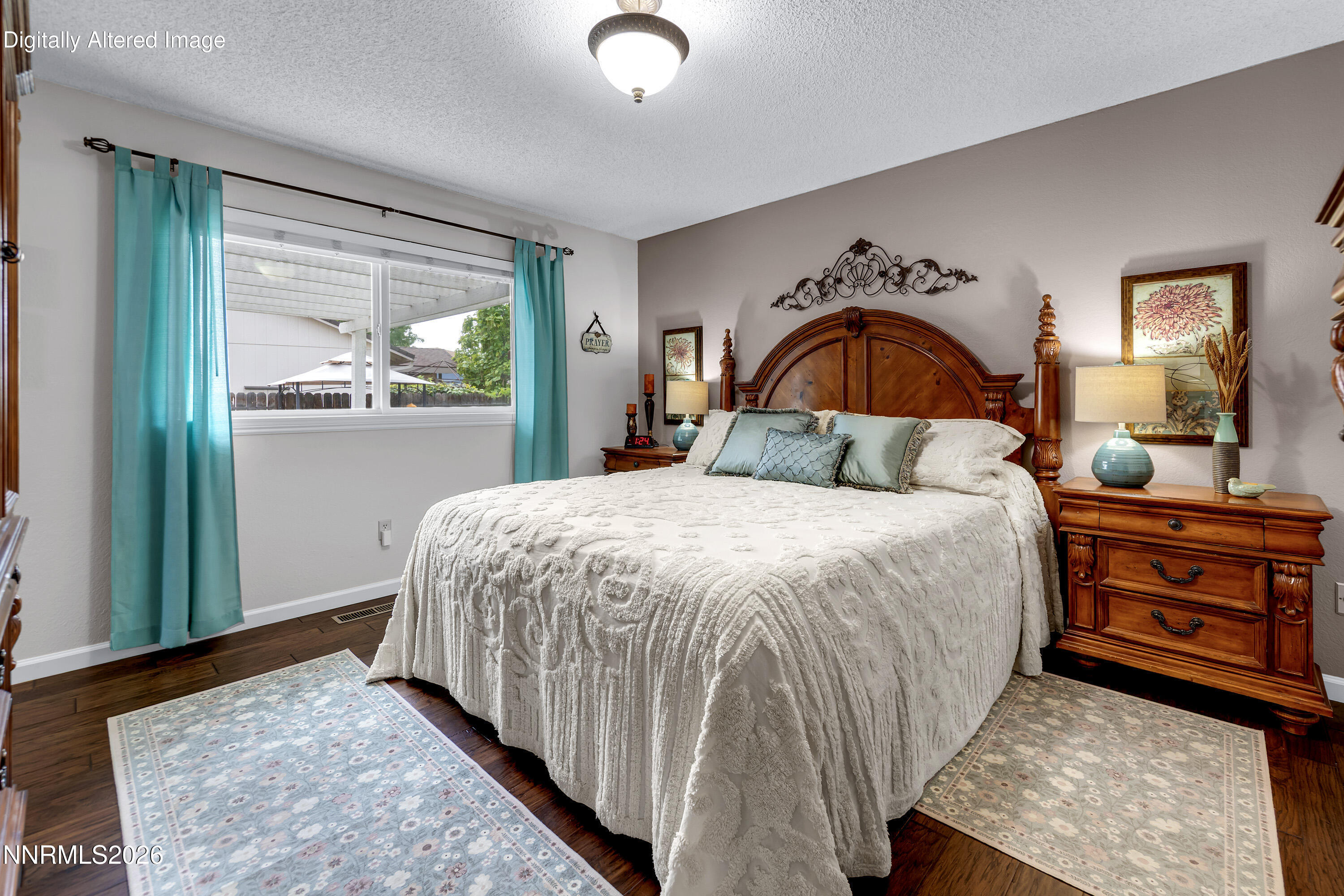 2267 Valencia Way Property Photo 14