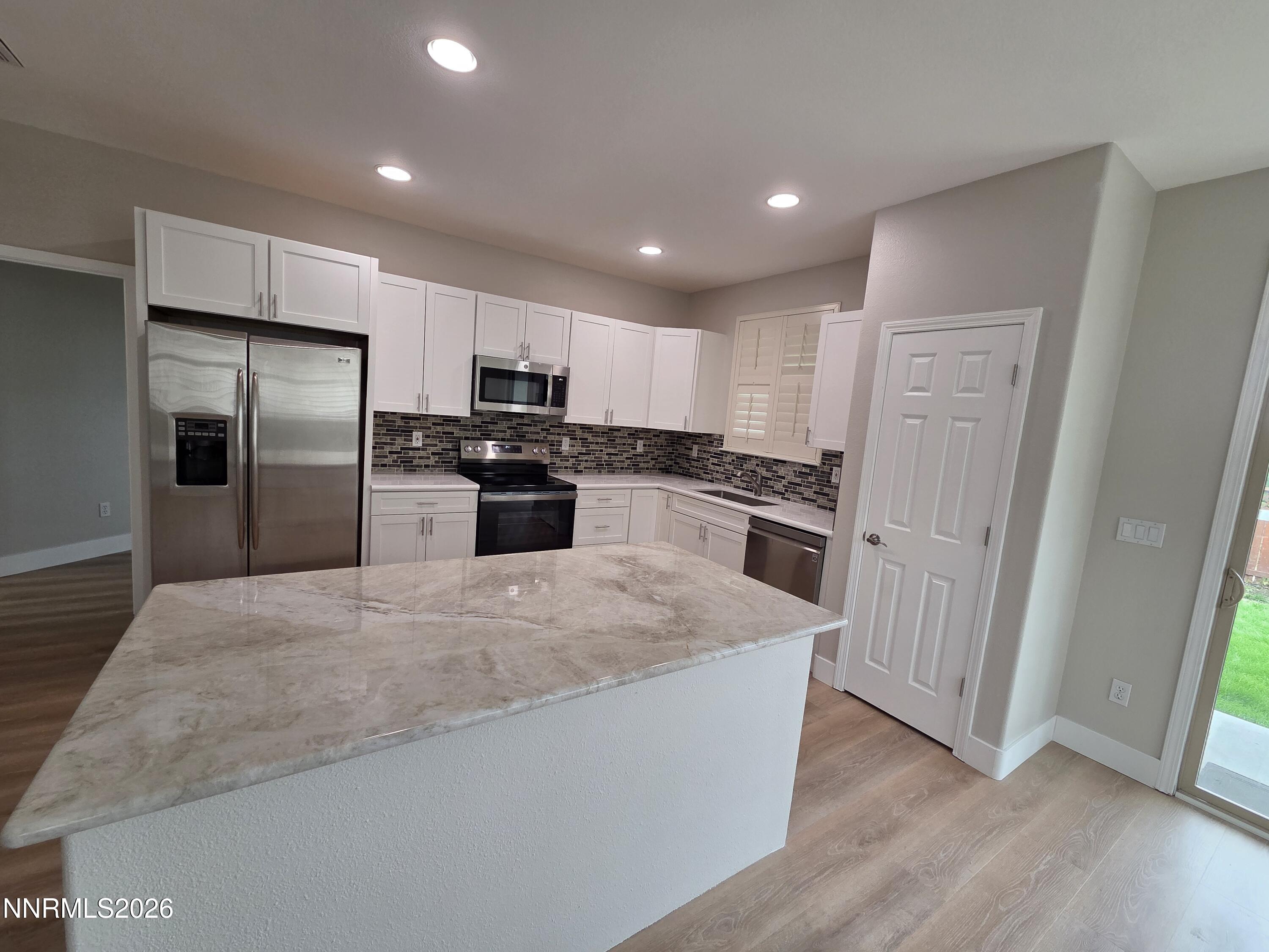 1479 Arona Drive Property Photo 3