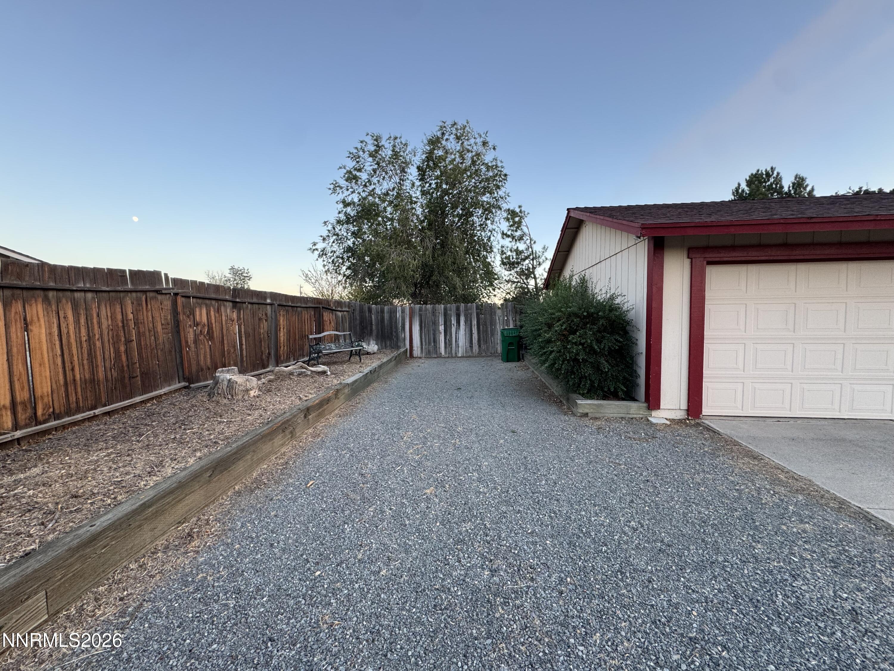 180 E Sky Ranch Boulevard Property Photo 4