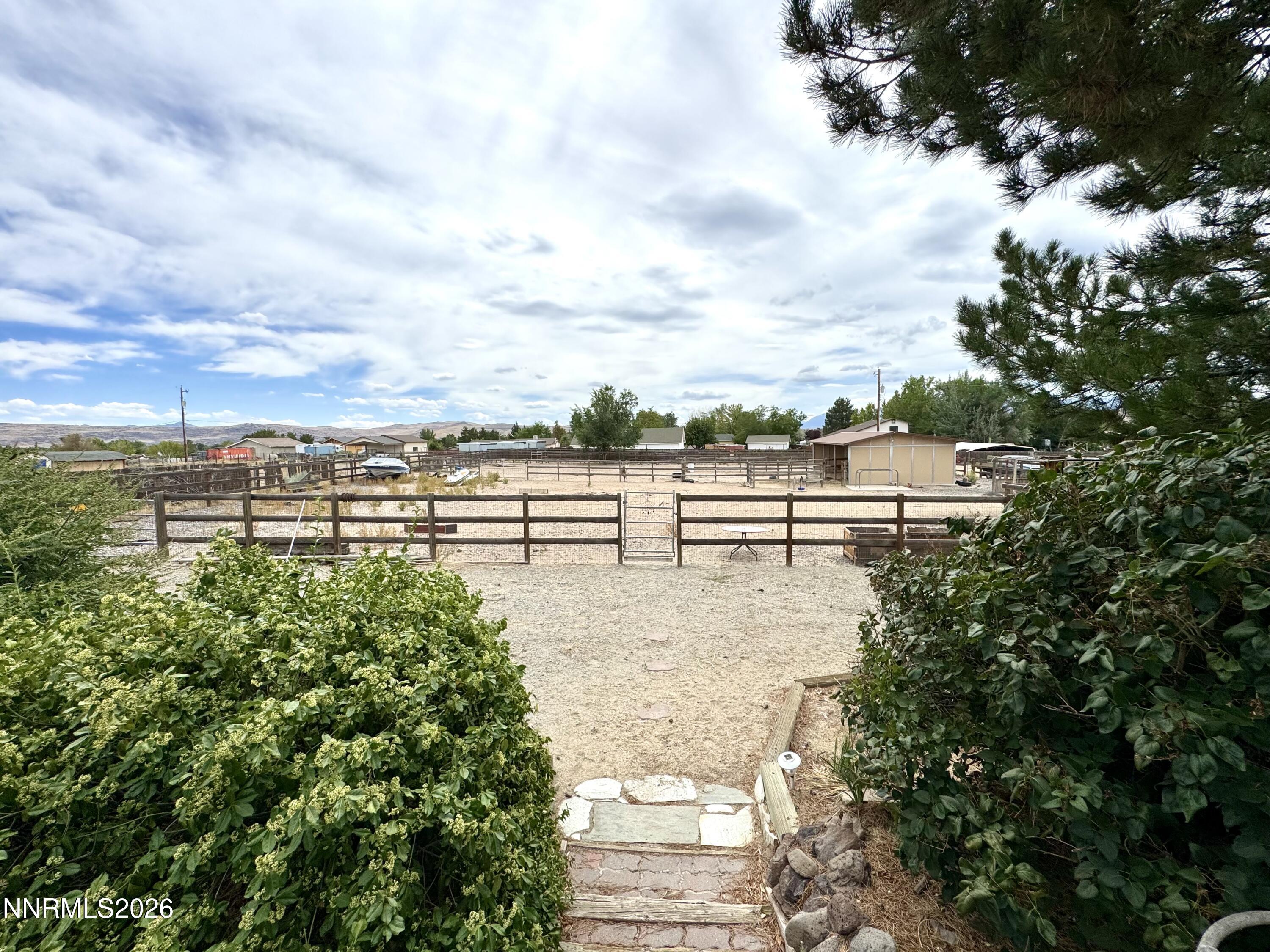 180 E Sky Ranch Boulevard Property Photo 15
