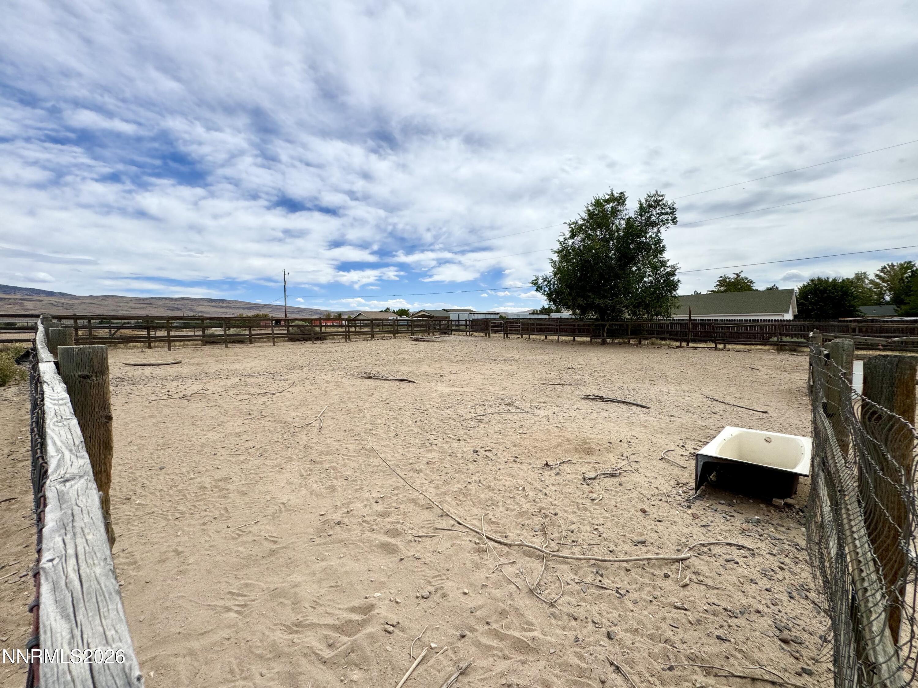 180 E Sky Ranch Boulevard Property Photo 20