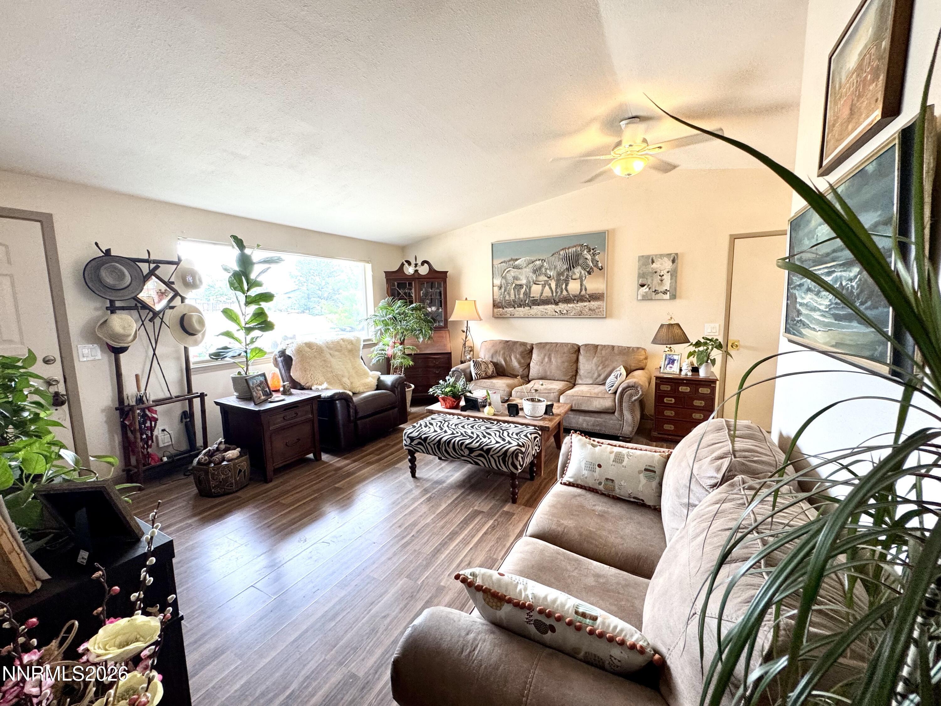 180 E Sky Ranch Boulevard Property Photo 27