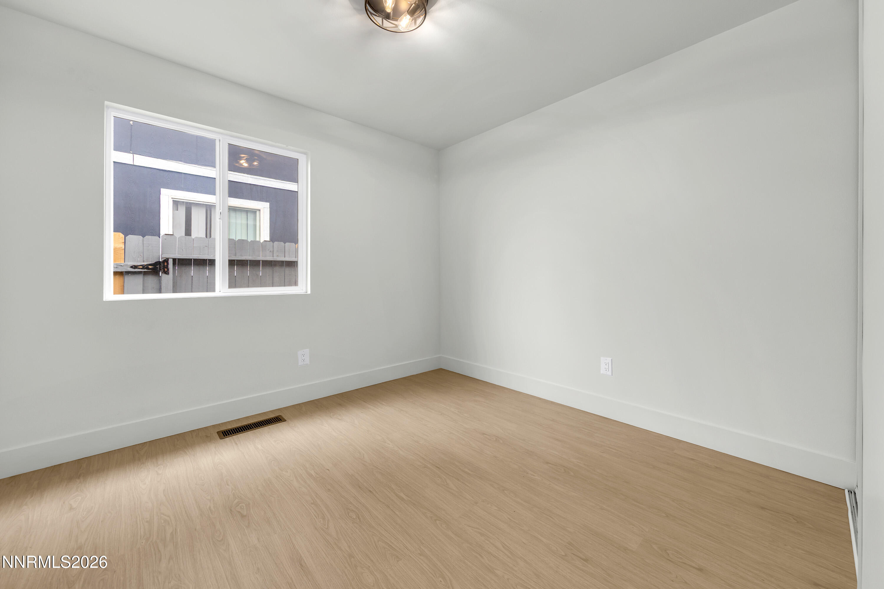 7465 Findhorn Drive Property Photo 25