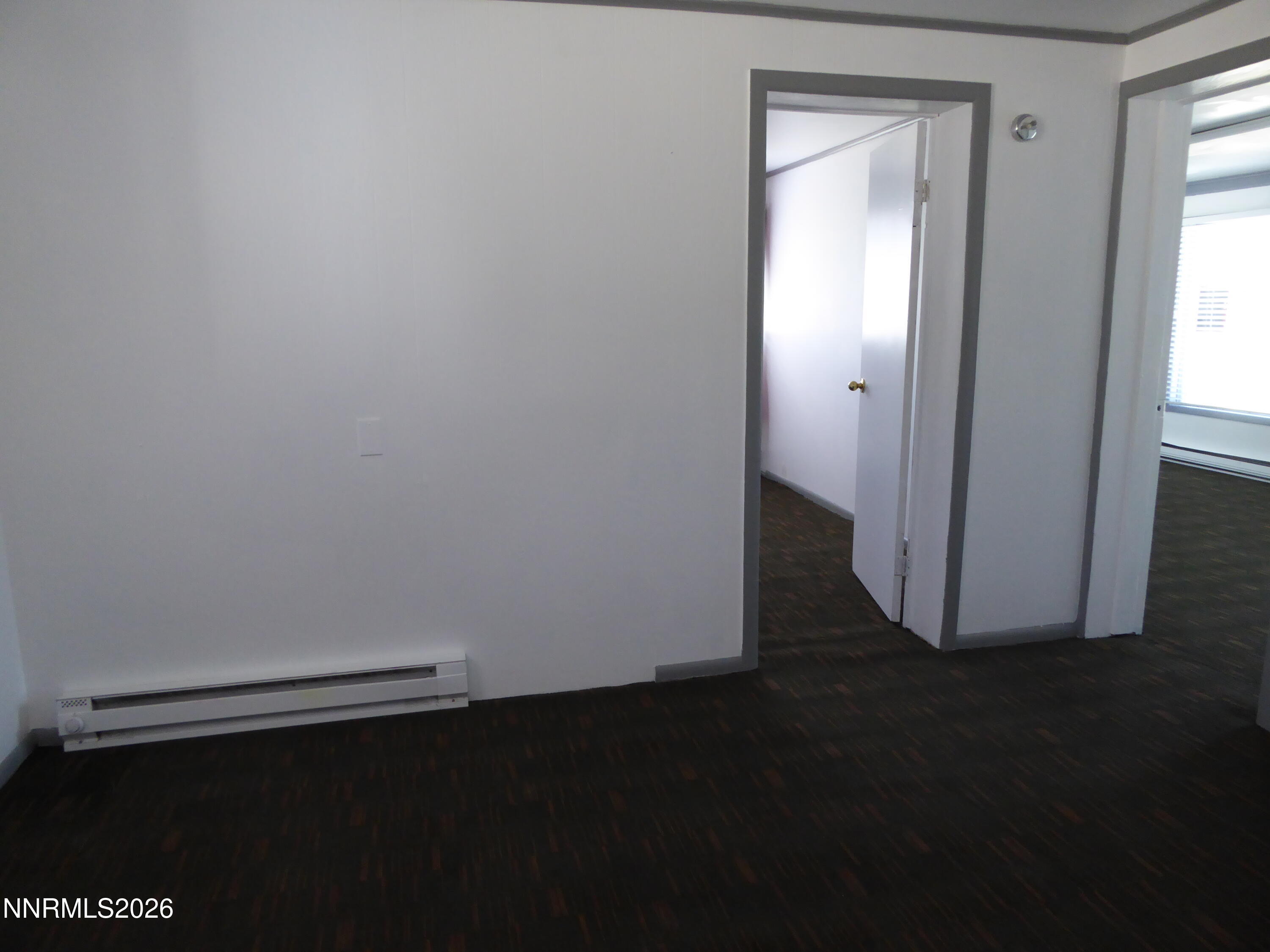 842 E Aultman Street Property Photo 7