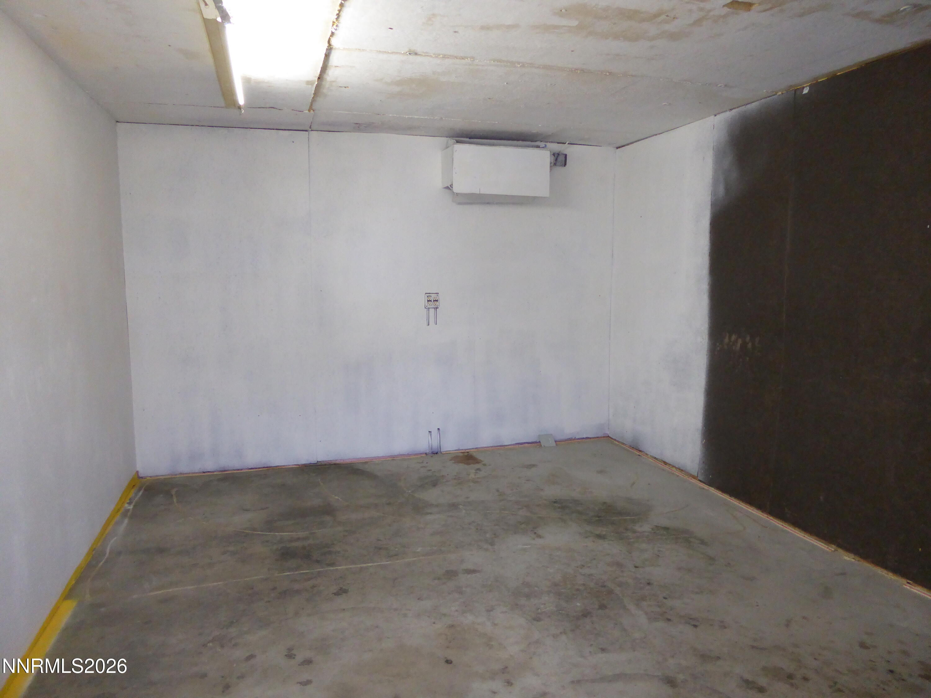 842 E Aultman Street Property Photo 20