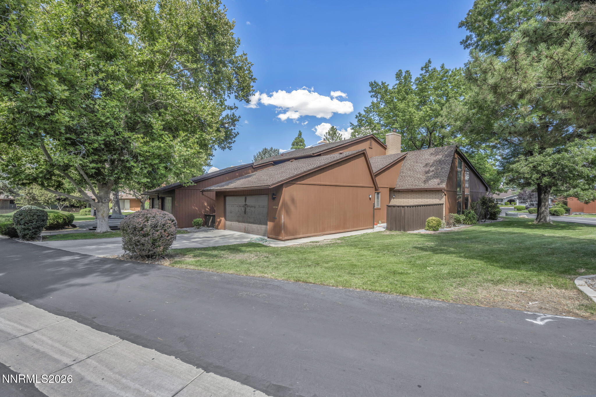 1954 S Villa Way Property Photo 47