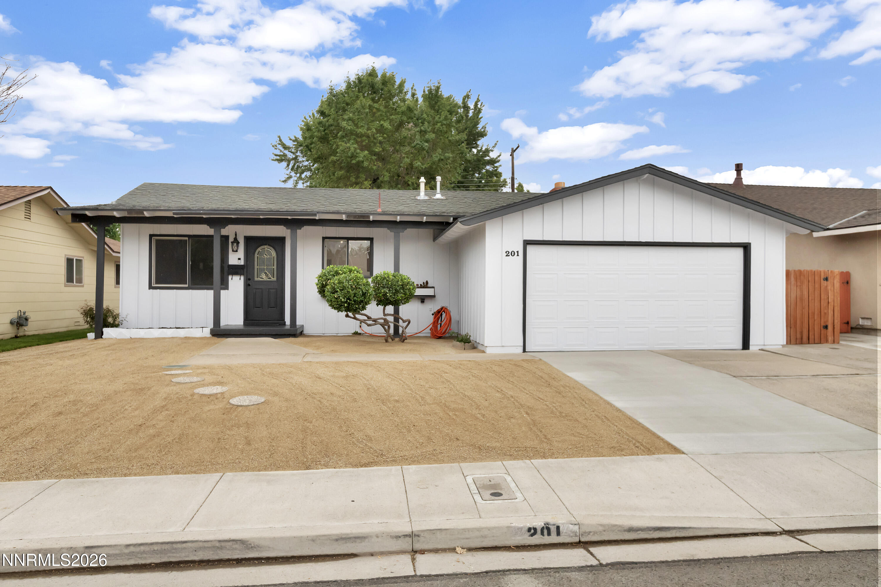 201 Gault Way Property Photo 2