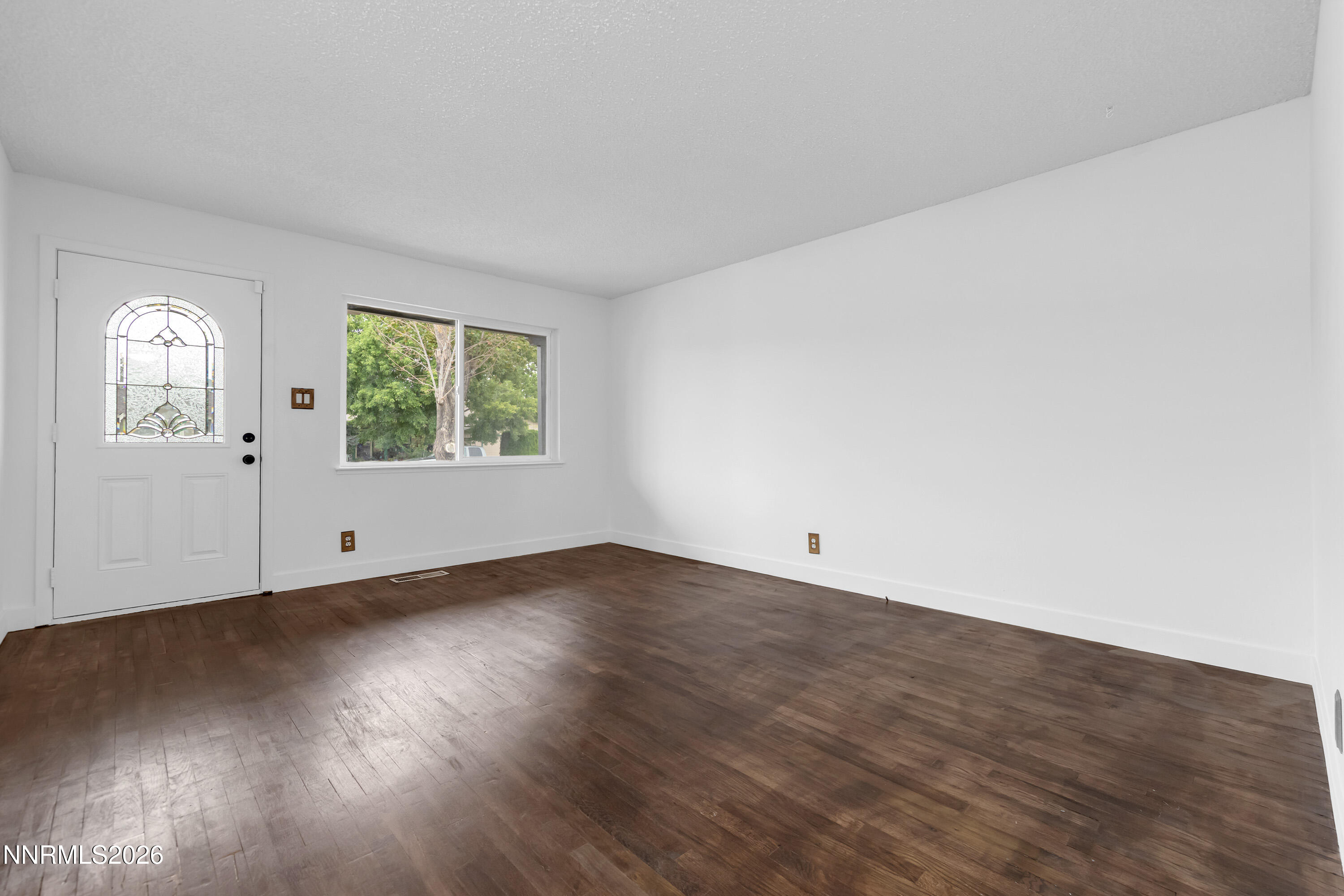 201 Gault Way Property Photo 4