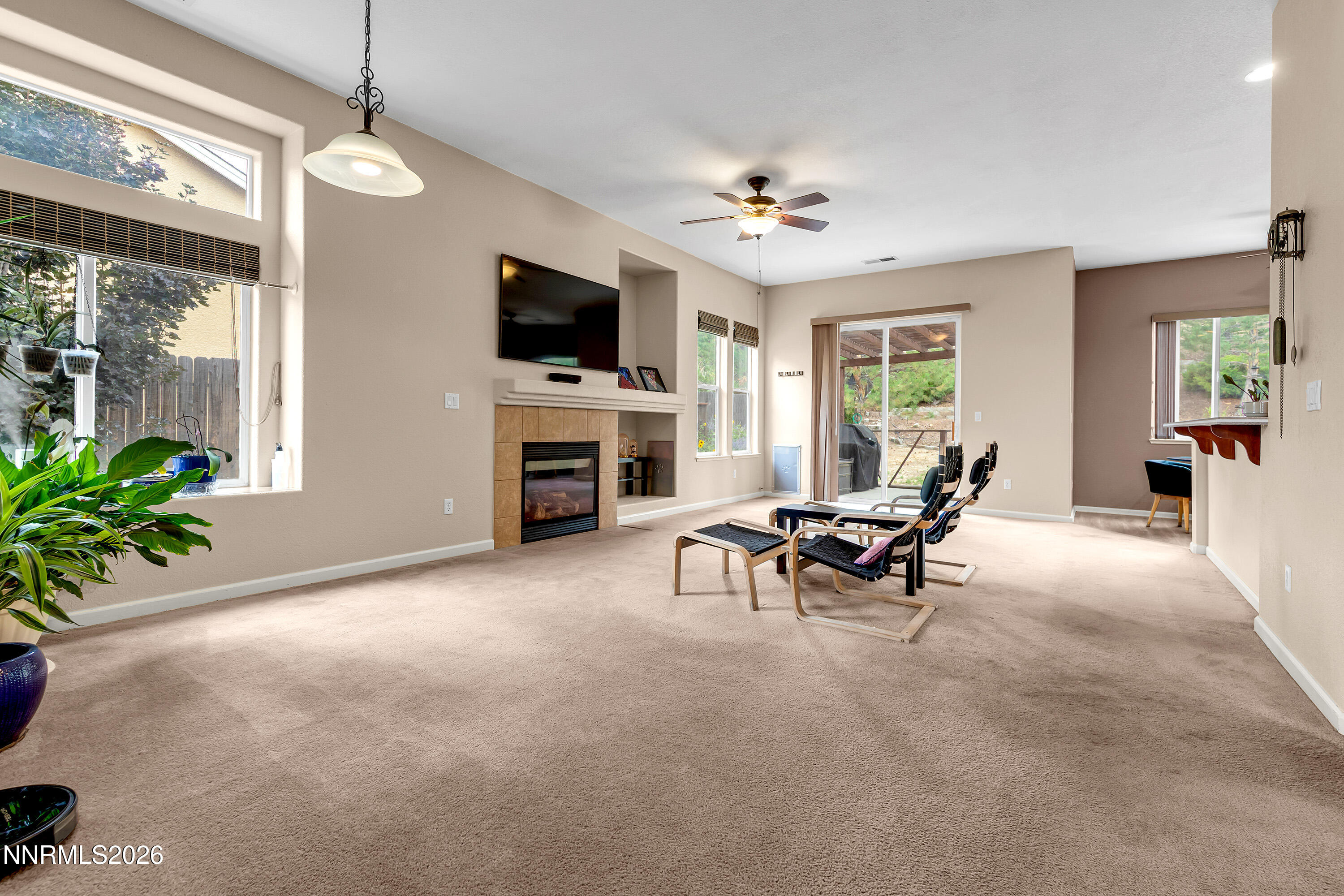 17745 Thunder River Drive Property Photo 14