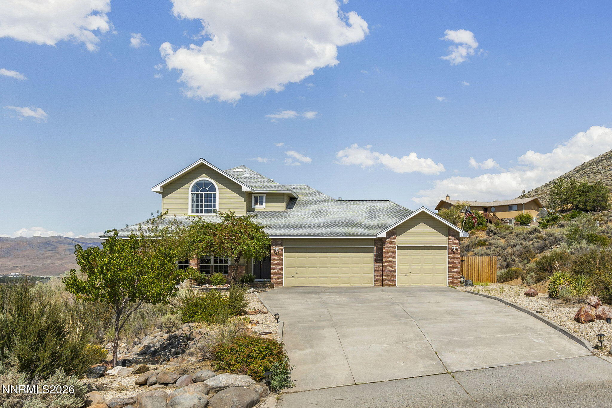2065 Gentry Lane Property Photo 1