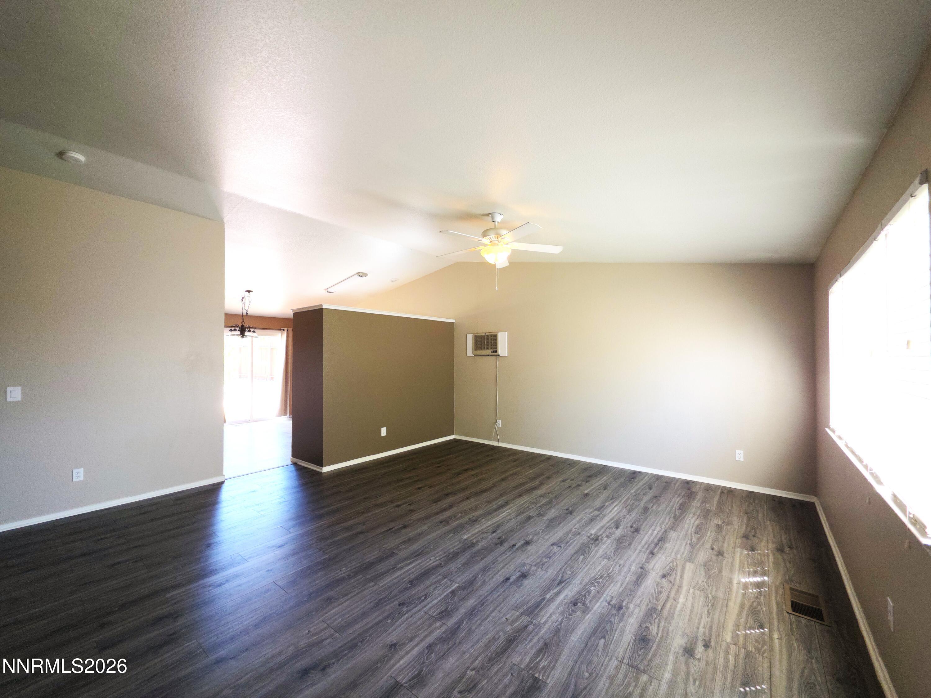 6050 Yukon Drive Property Photo 4