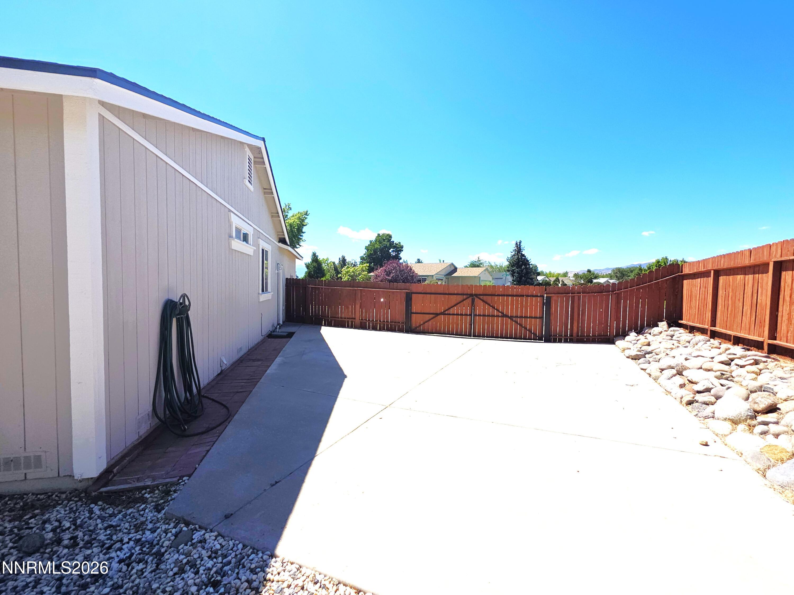 6050 Yukon Drive Property Photo 23