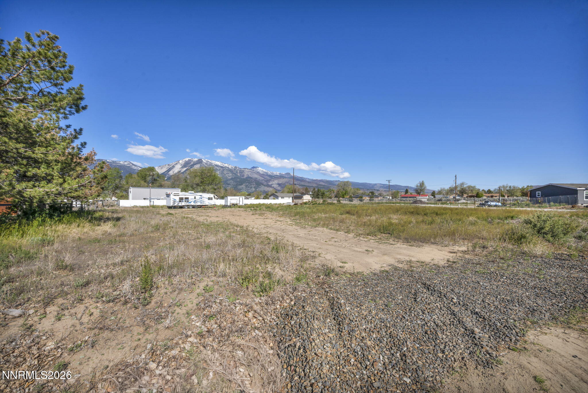 2985 Lyon Lane Property Photo 4