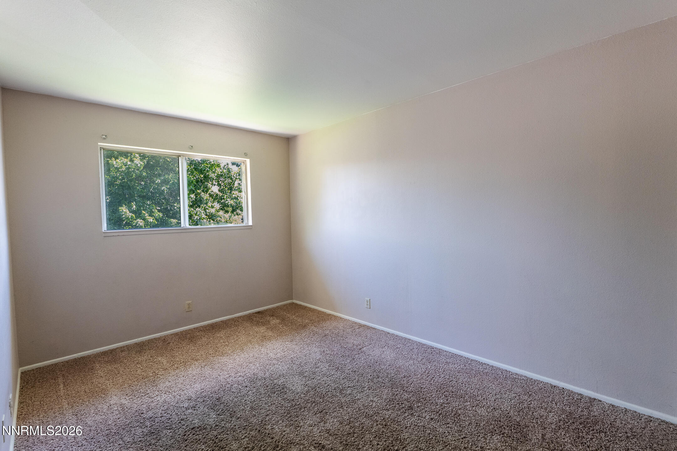 70 Smithridge Park Property Photo 34
