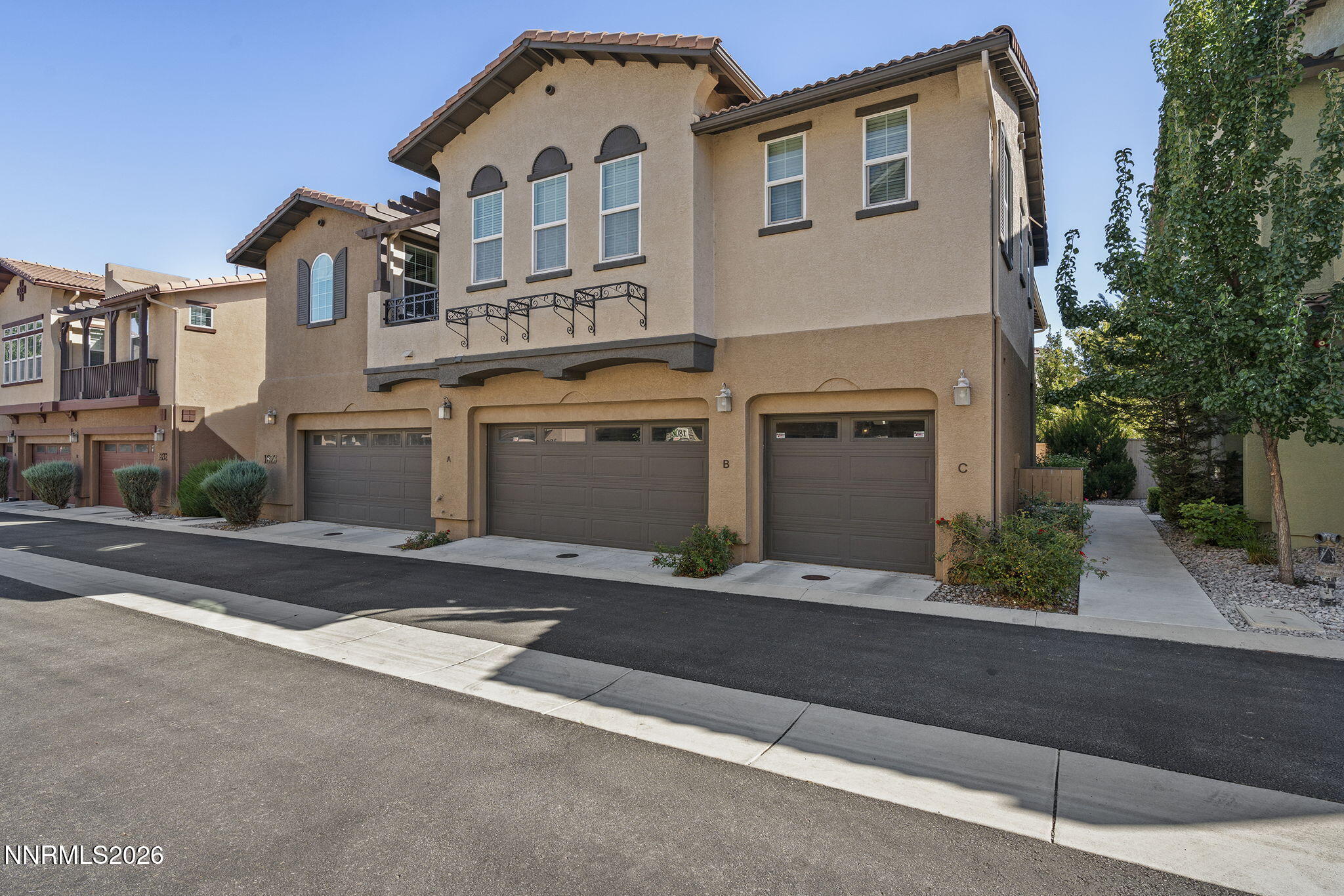 1828 Wind Ranch Road UNIT B Property Photo 1