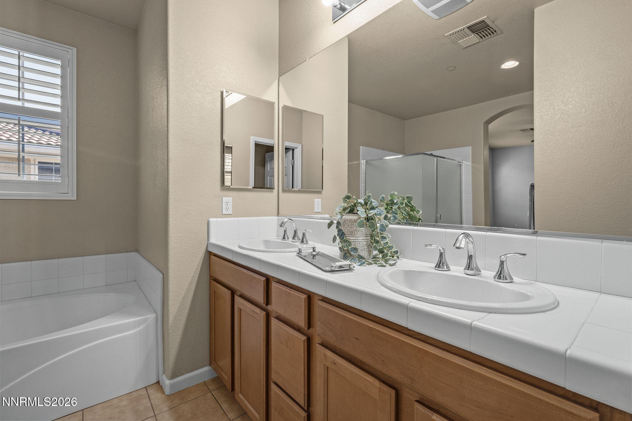 1828 Wind Ranch Road Unit B Property Photo 18