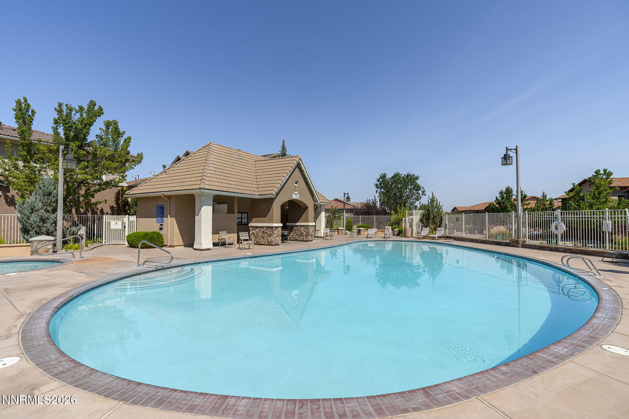 1828 Wind Ranch Road Unit B Property Photo 28