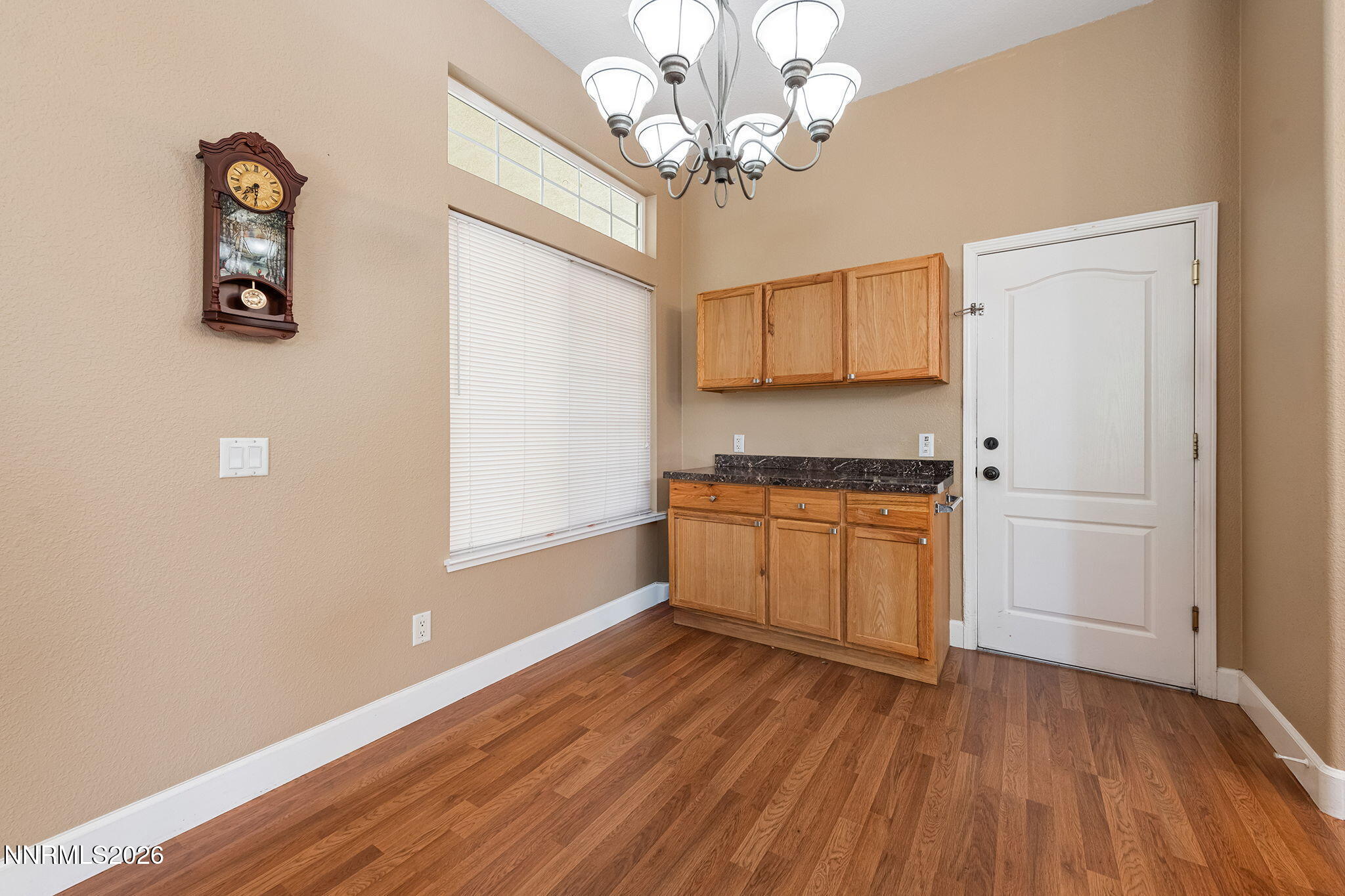 425 Crosswinds Drive Property Photo 11