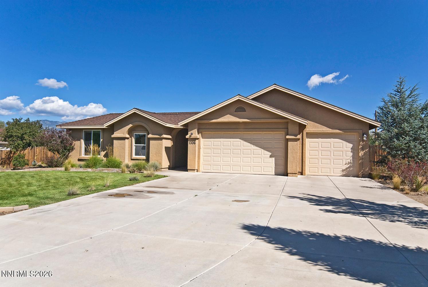 1306 Kim Place Property Photo 1