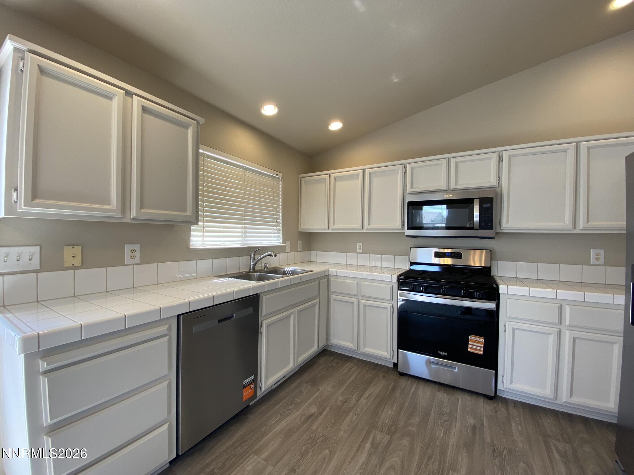2197 Ellice Way Property Photo 6