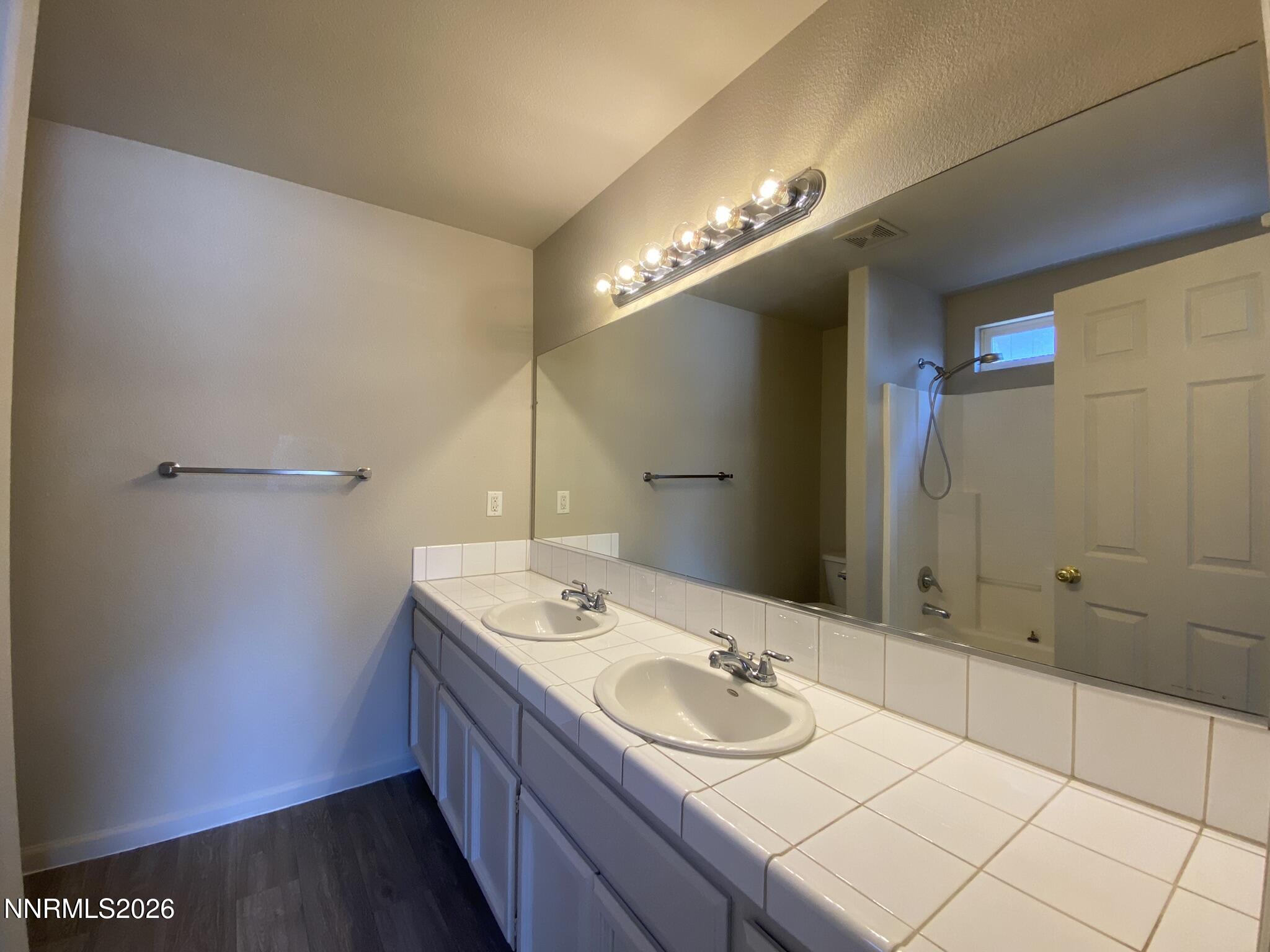 2197 Ellice Way Property Photo 17