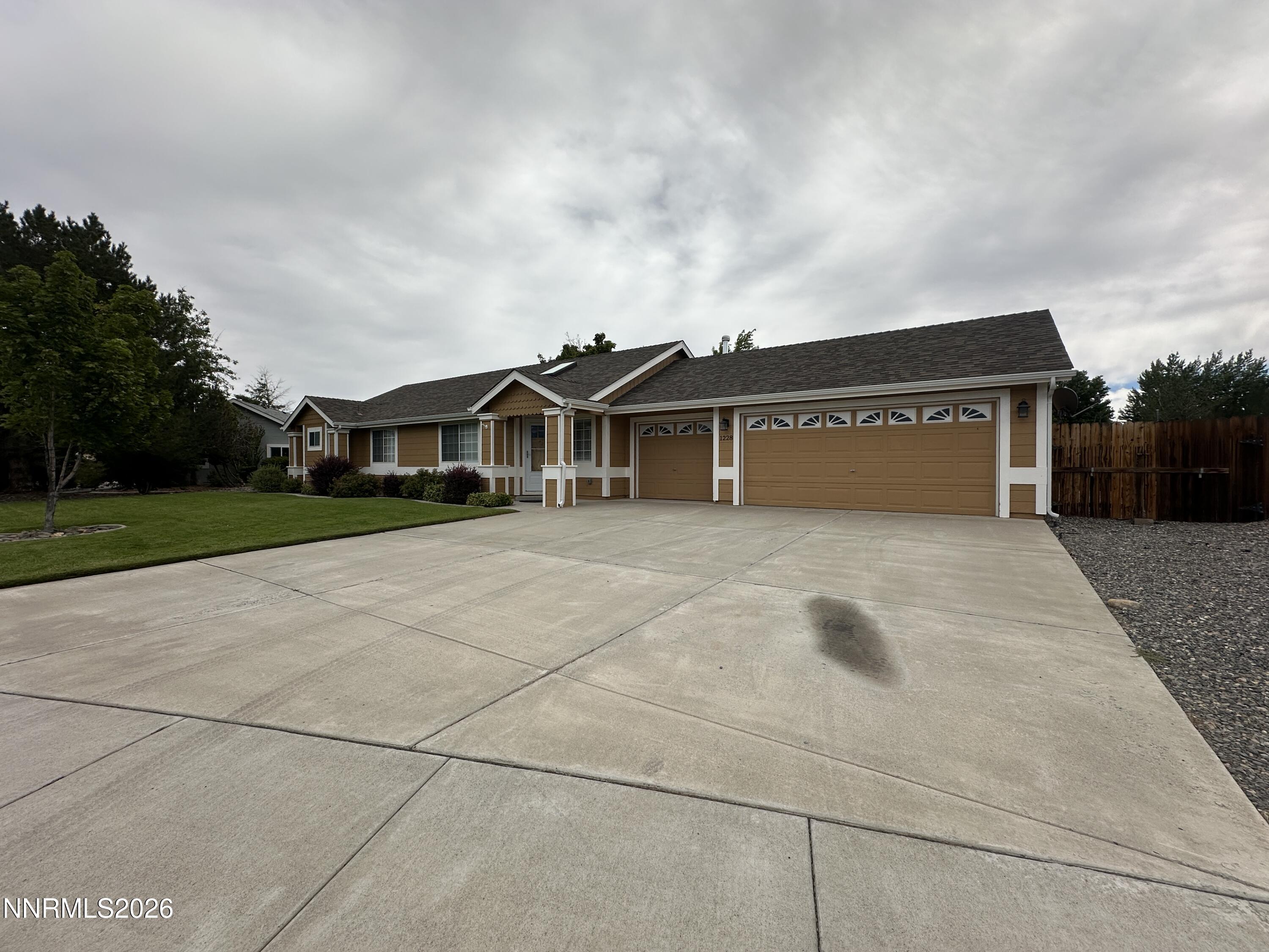 1228 Springtime Drive Property Photo 2