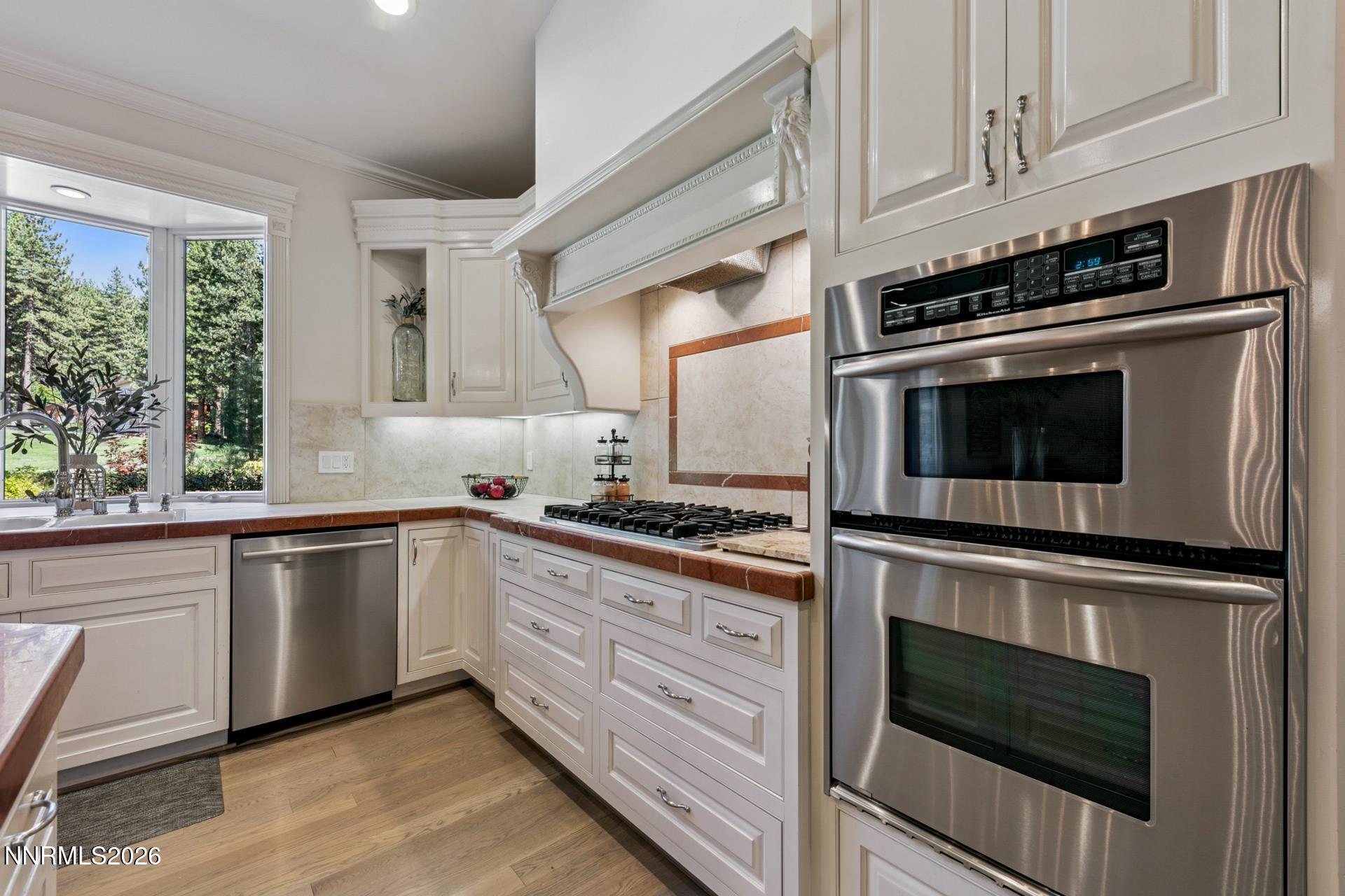260011289 Property Photo 27